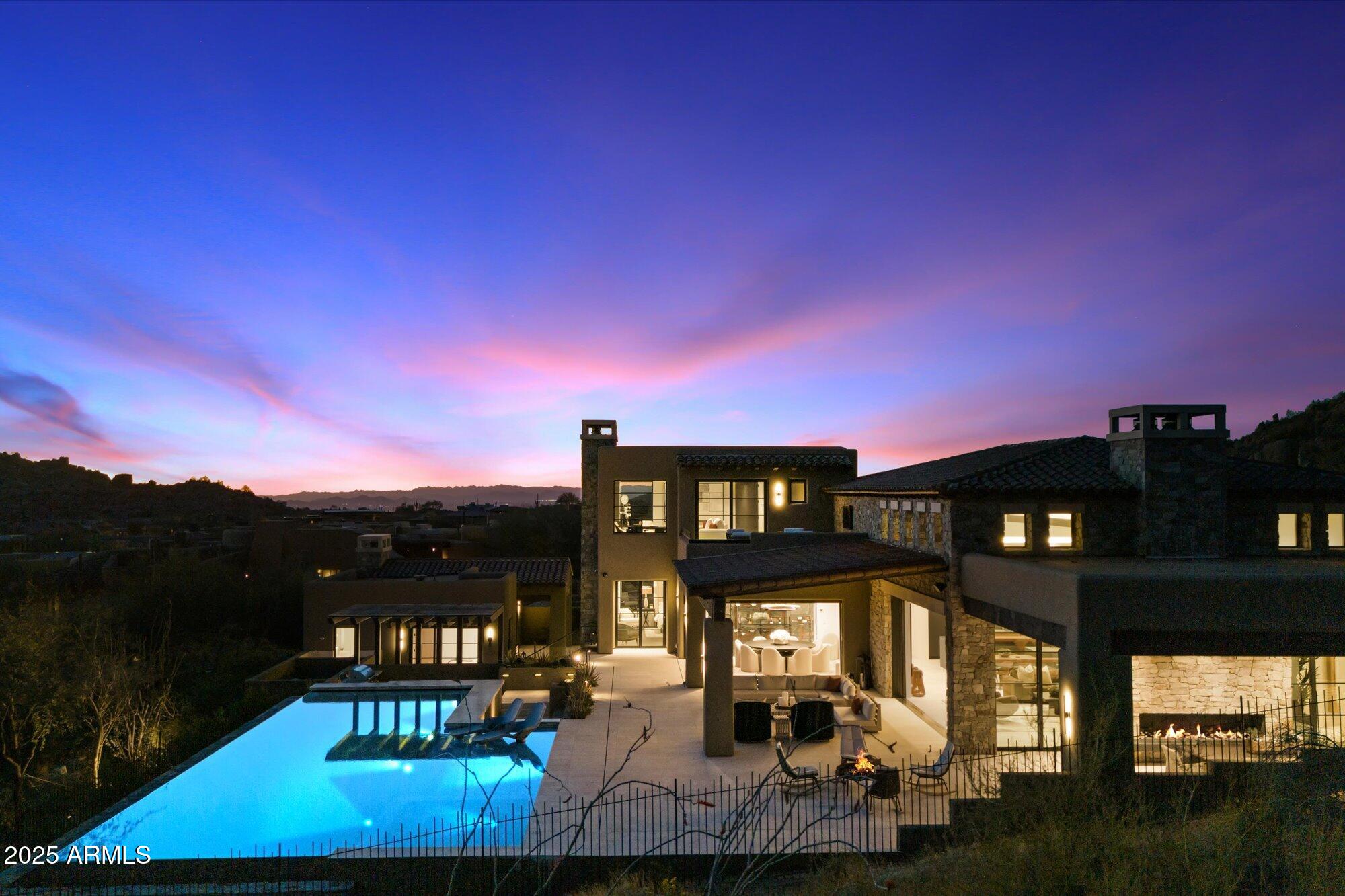 10585 E CRESCENT MOON Drive, 44