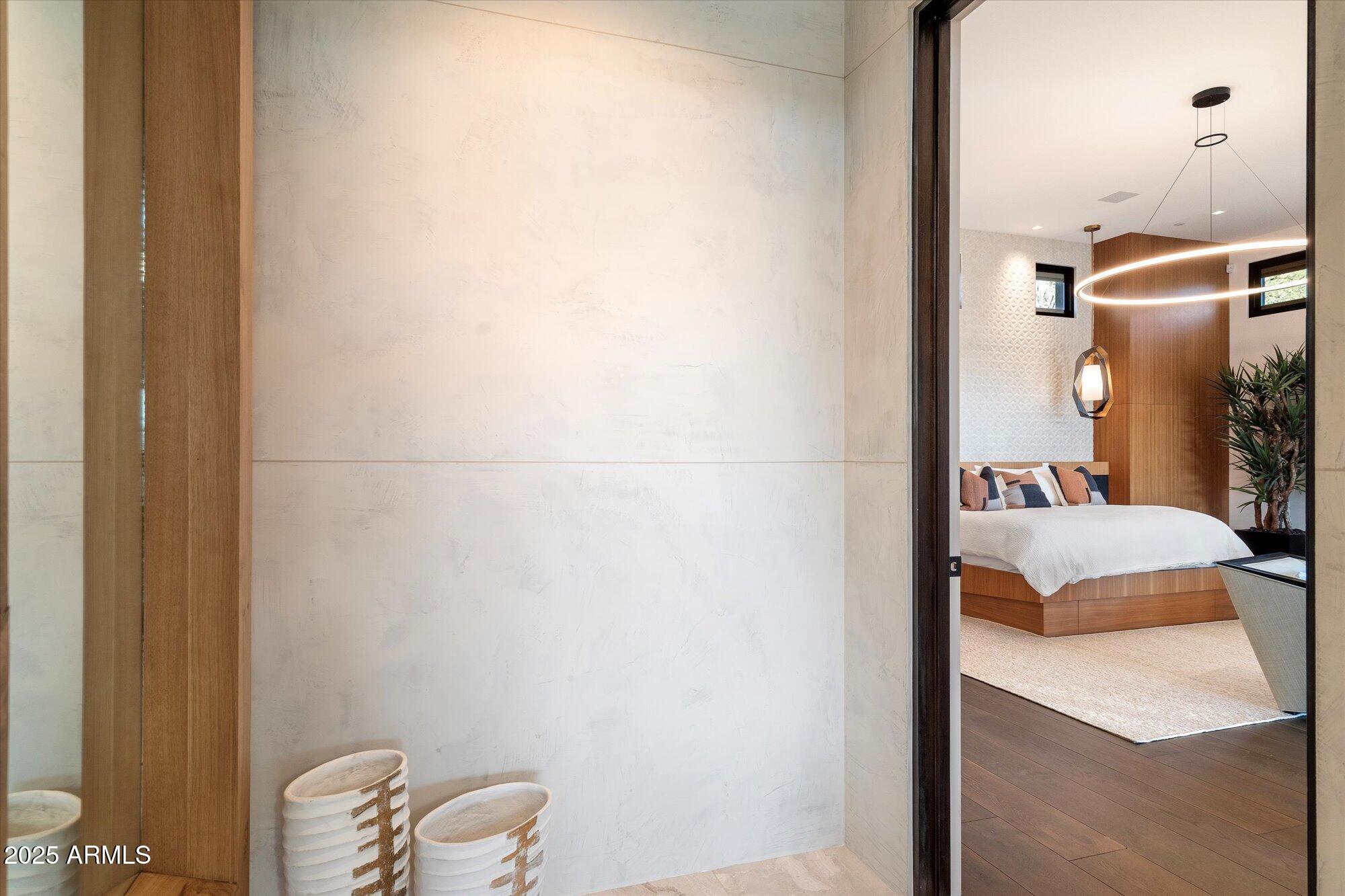 10585 E CRESCENT MOON Drive, 44