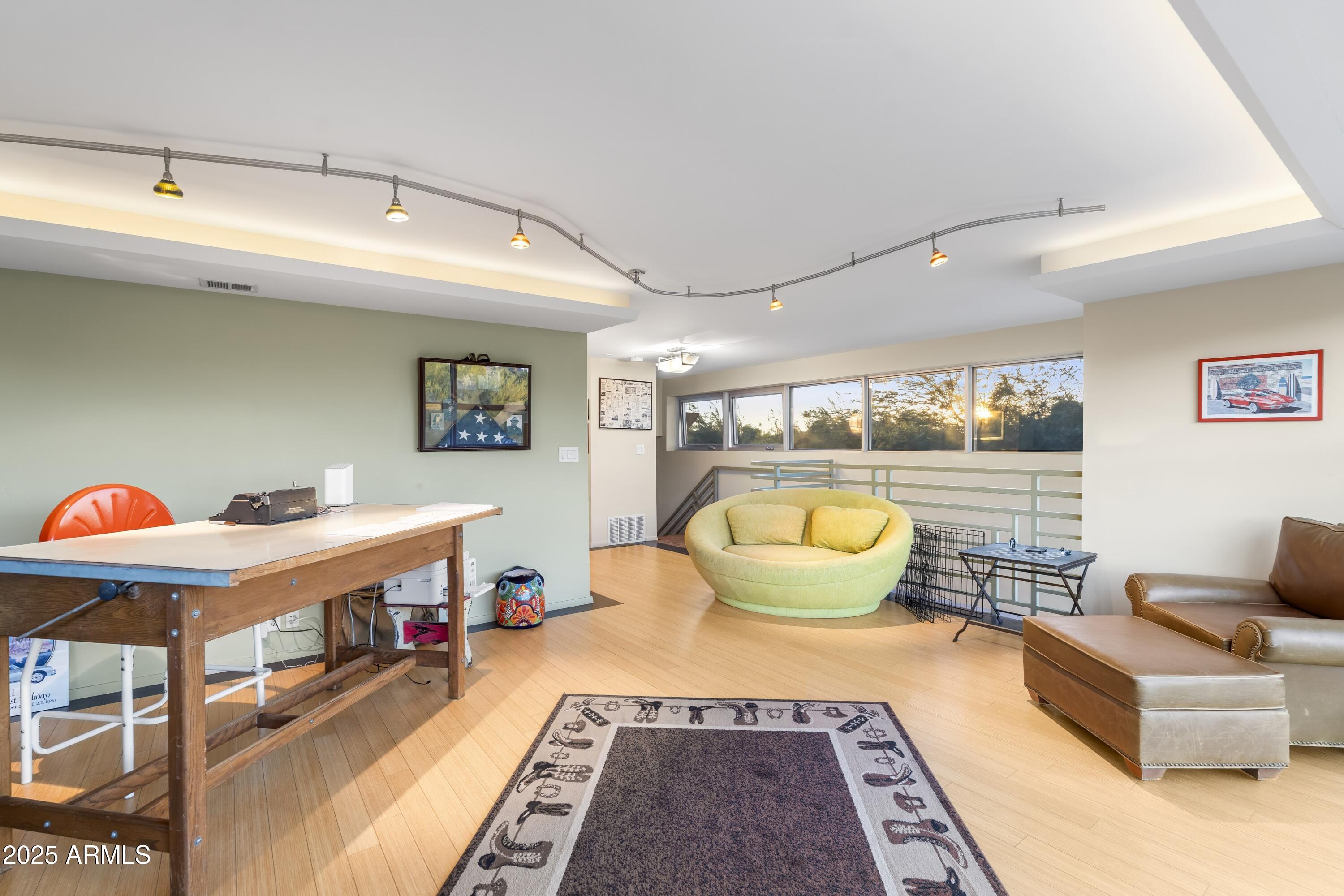 6306 N CAMELBACK MANOR Drive