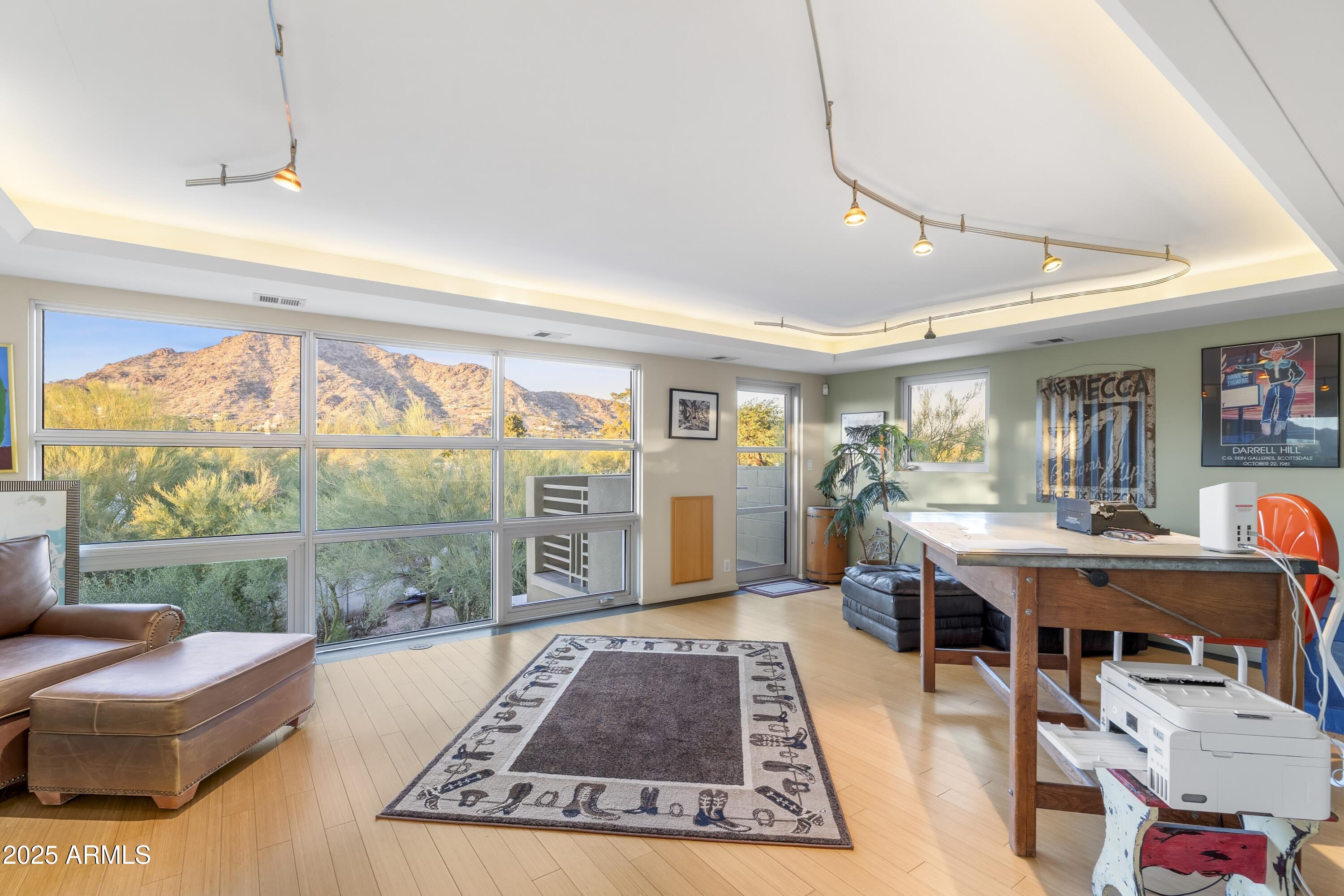 6306 N CAMELBACK MANOR Drive