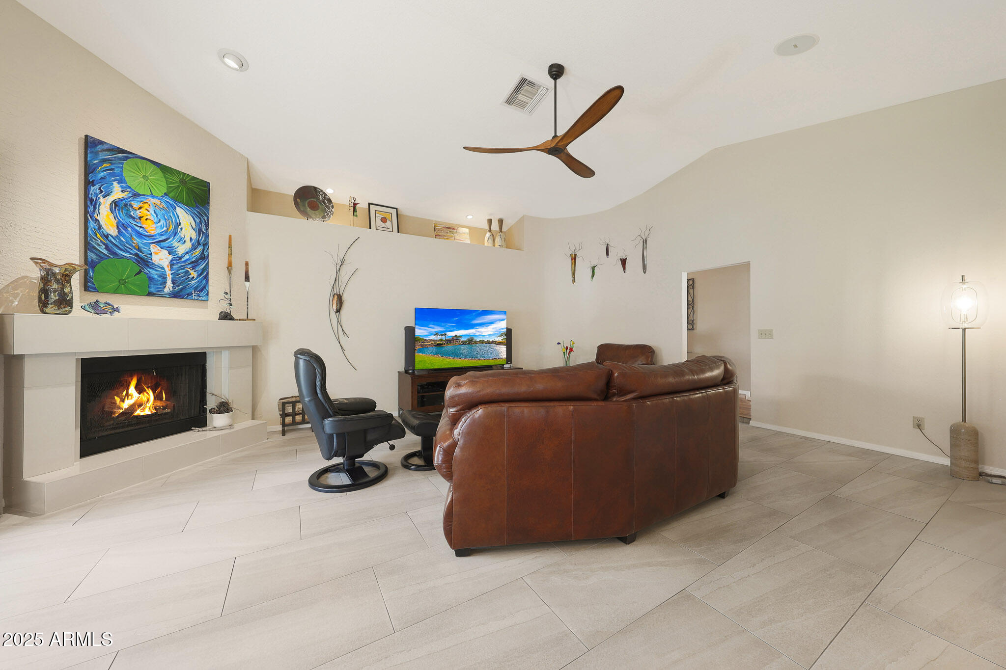 6009 E BETTY ELYSE Lane