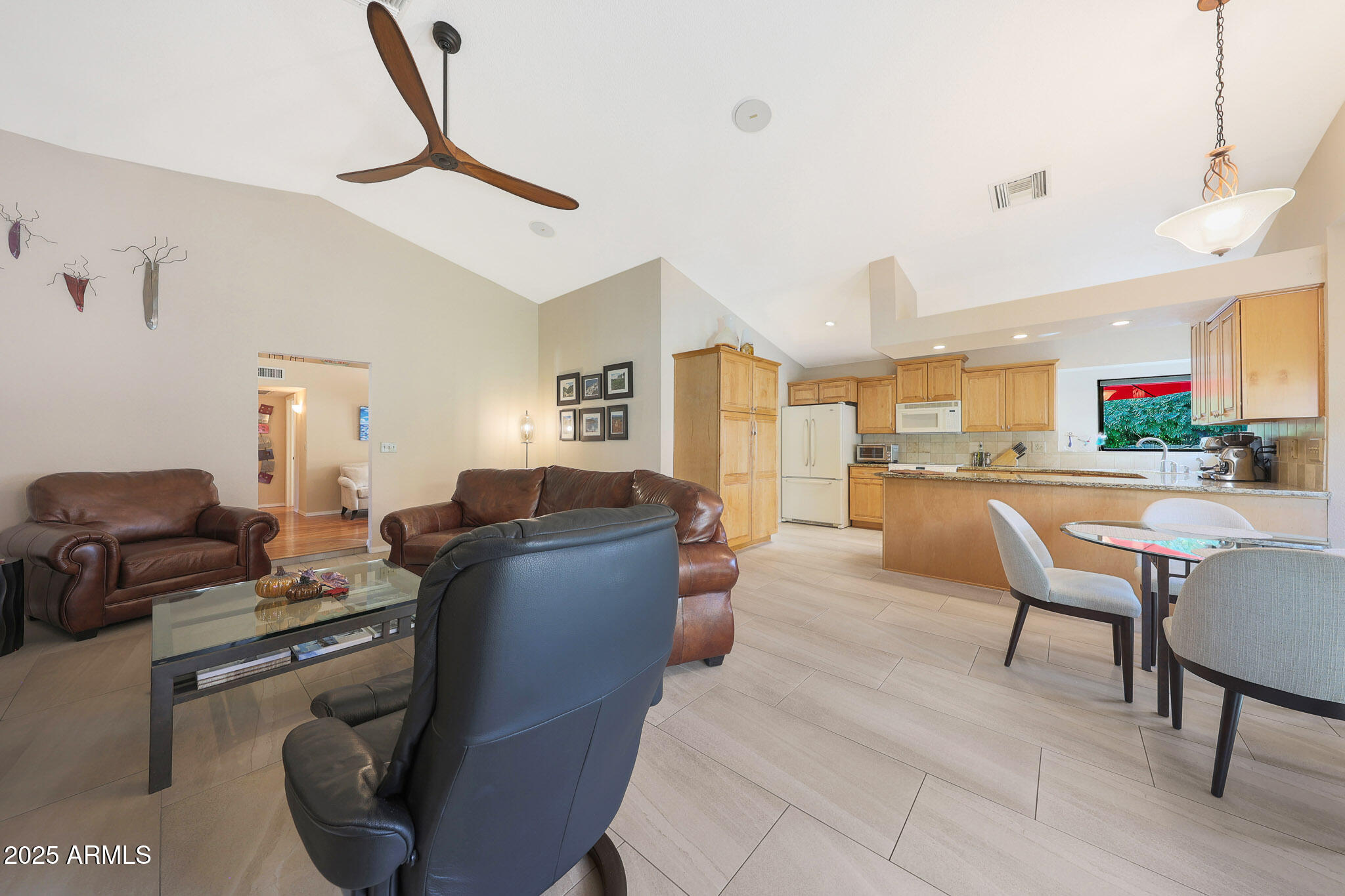 6009 E BETTY ELYSE Lane