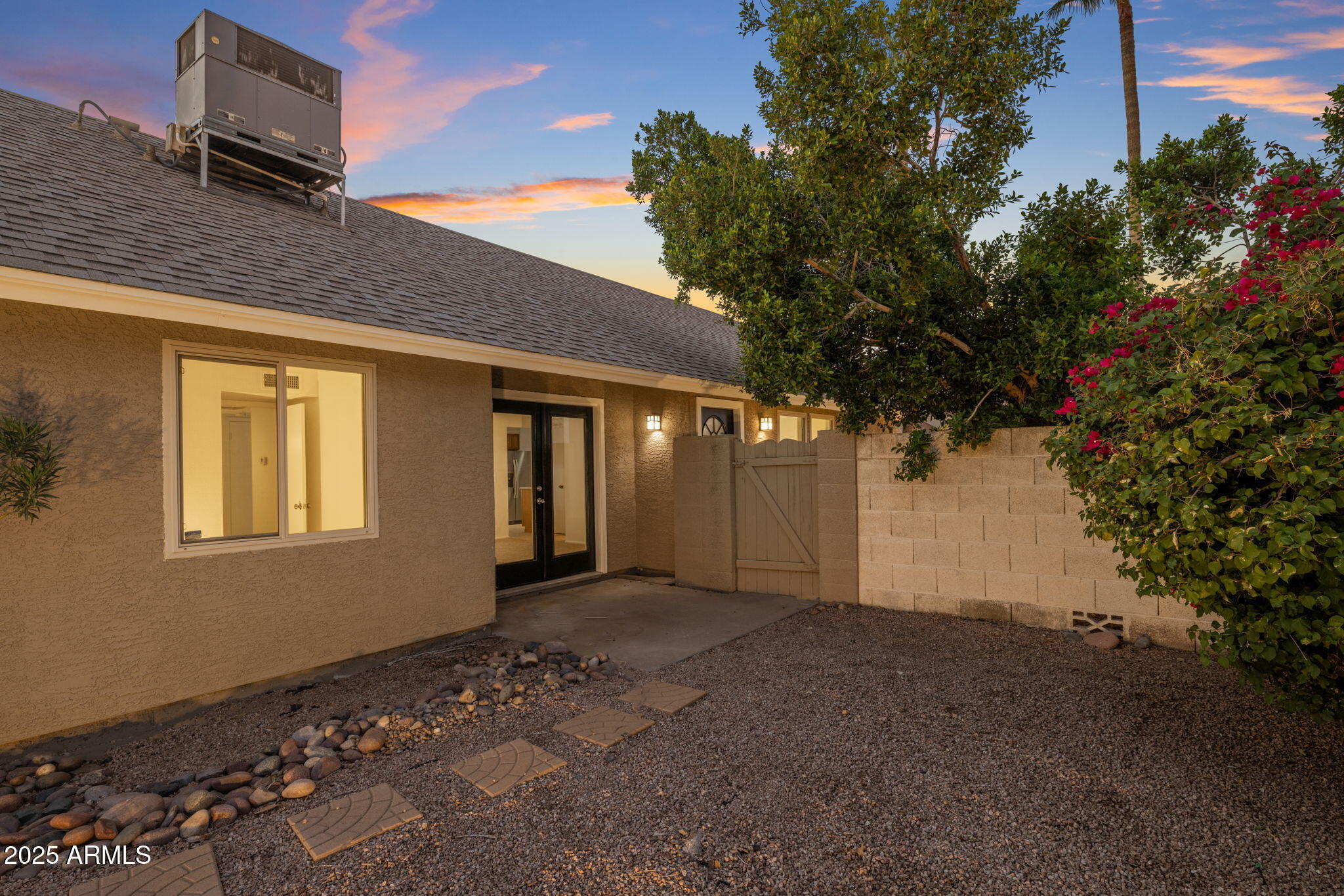 4039 E Alta Mesa Avenue