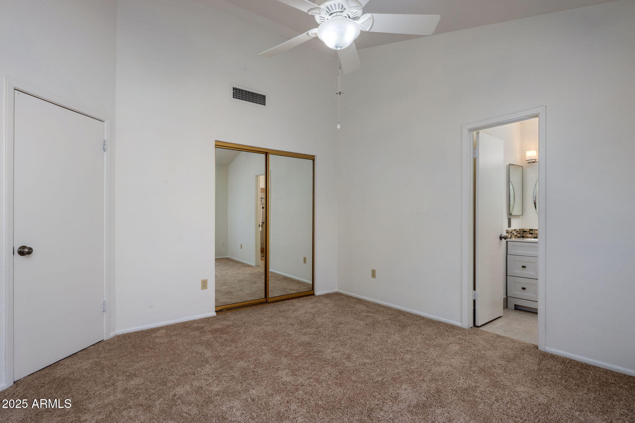 4039 E Alta Mesa Avenue