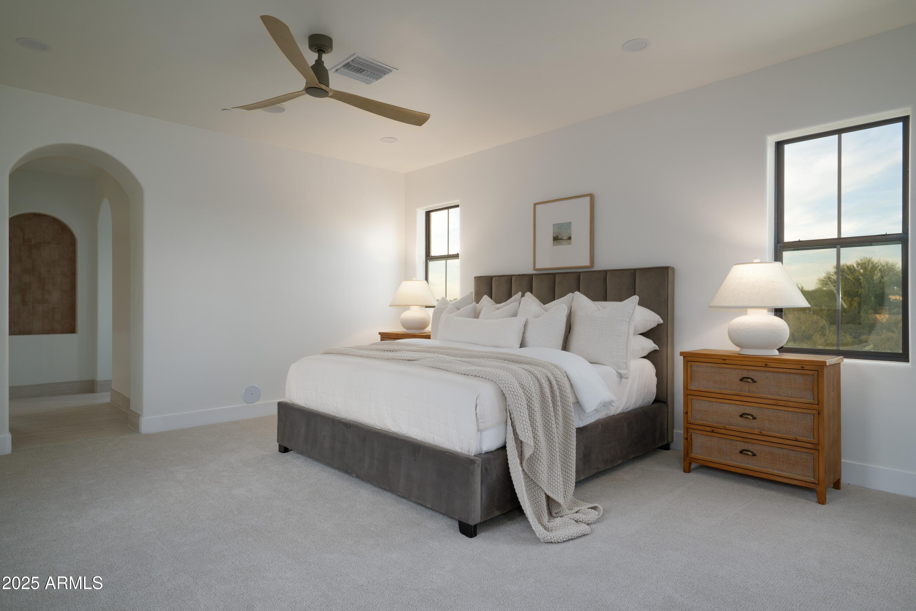 10050 E SOUTH BEND Drive