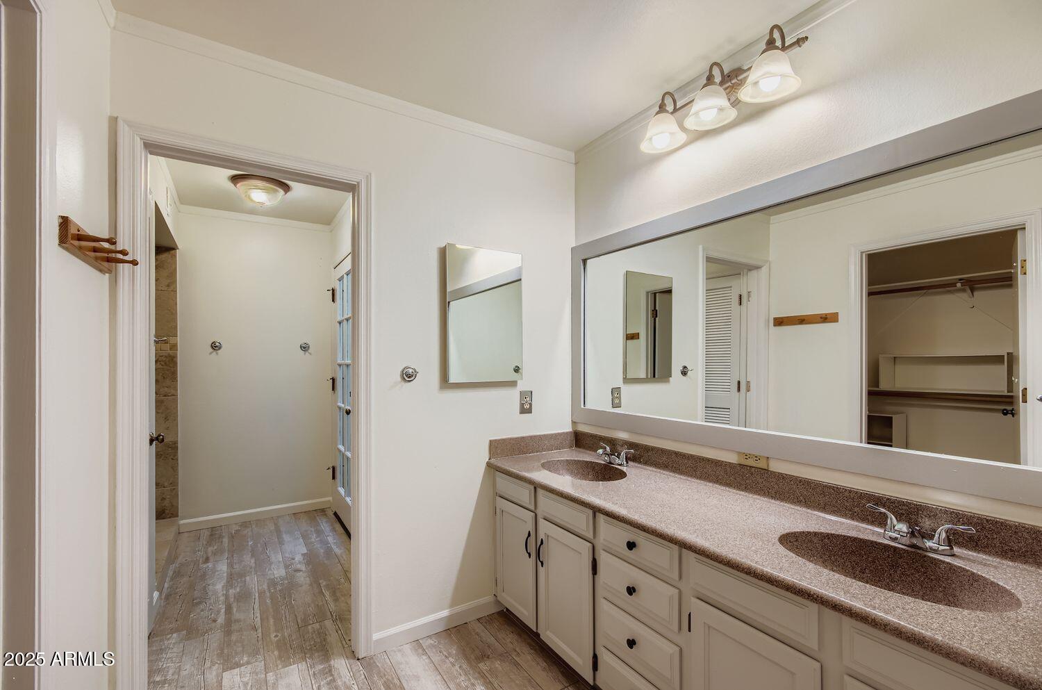 7813 E CORONADO Road