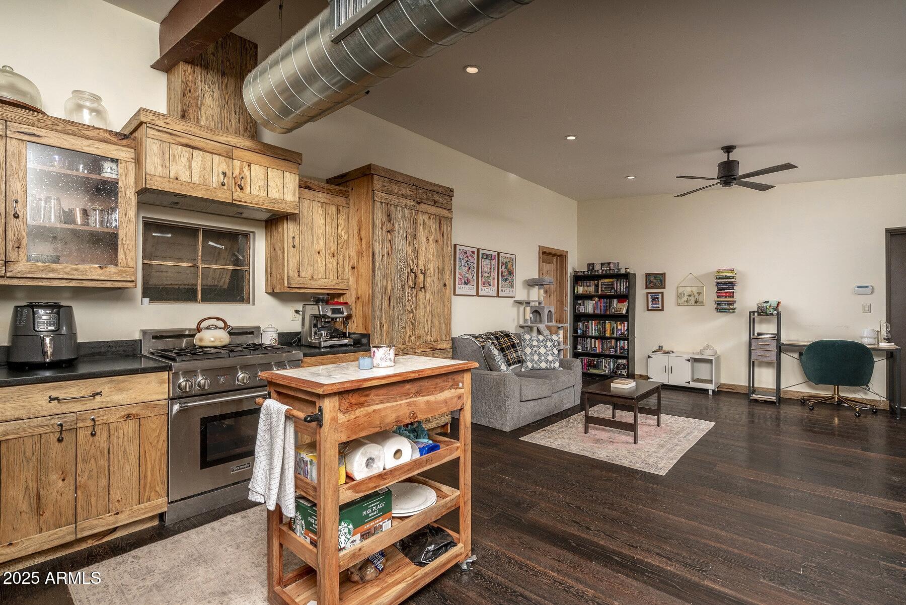 21423 S 147TH Street