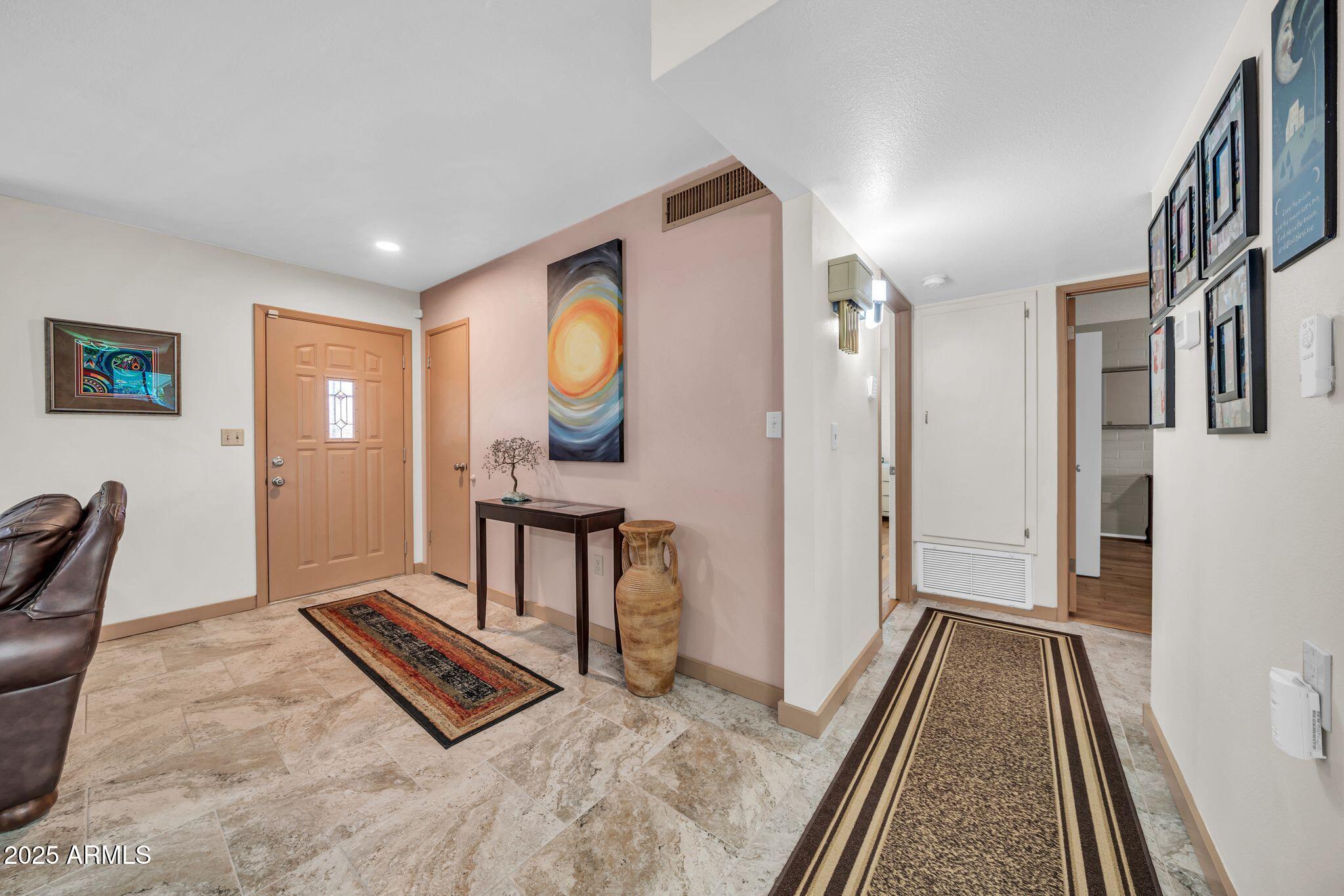 10517 W CUMBERLAND Drive