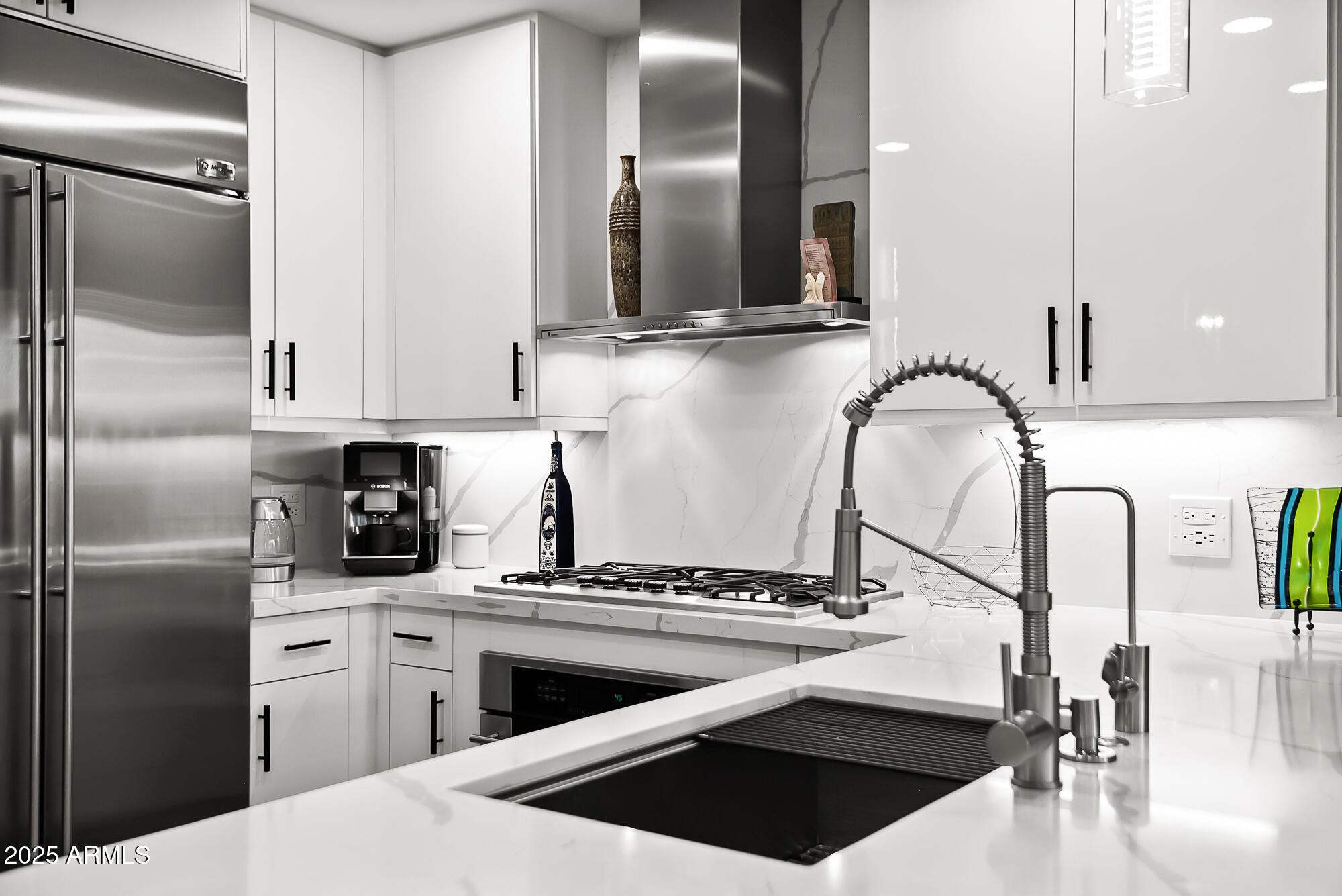 7167 E RANCHO VISTA Drive, 4007