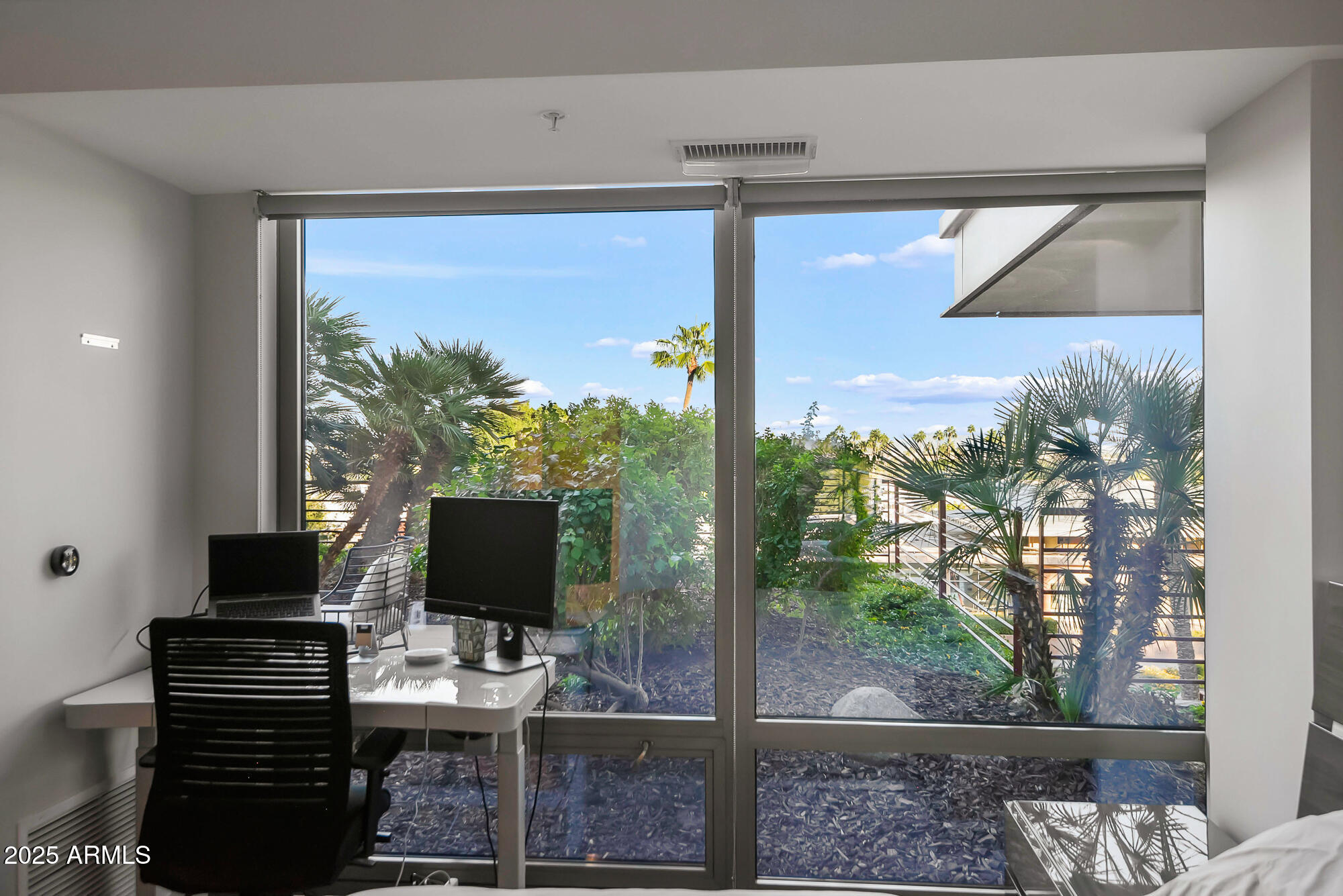 7167 E RANCHO VISTA Drive, 4007