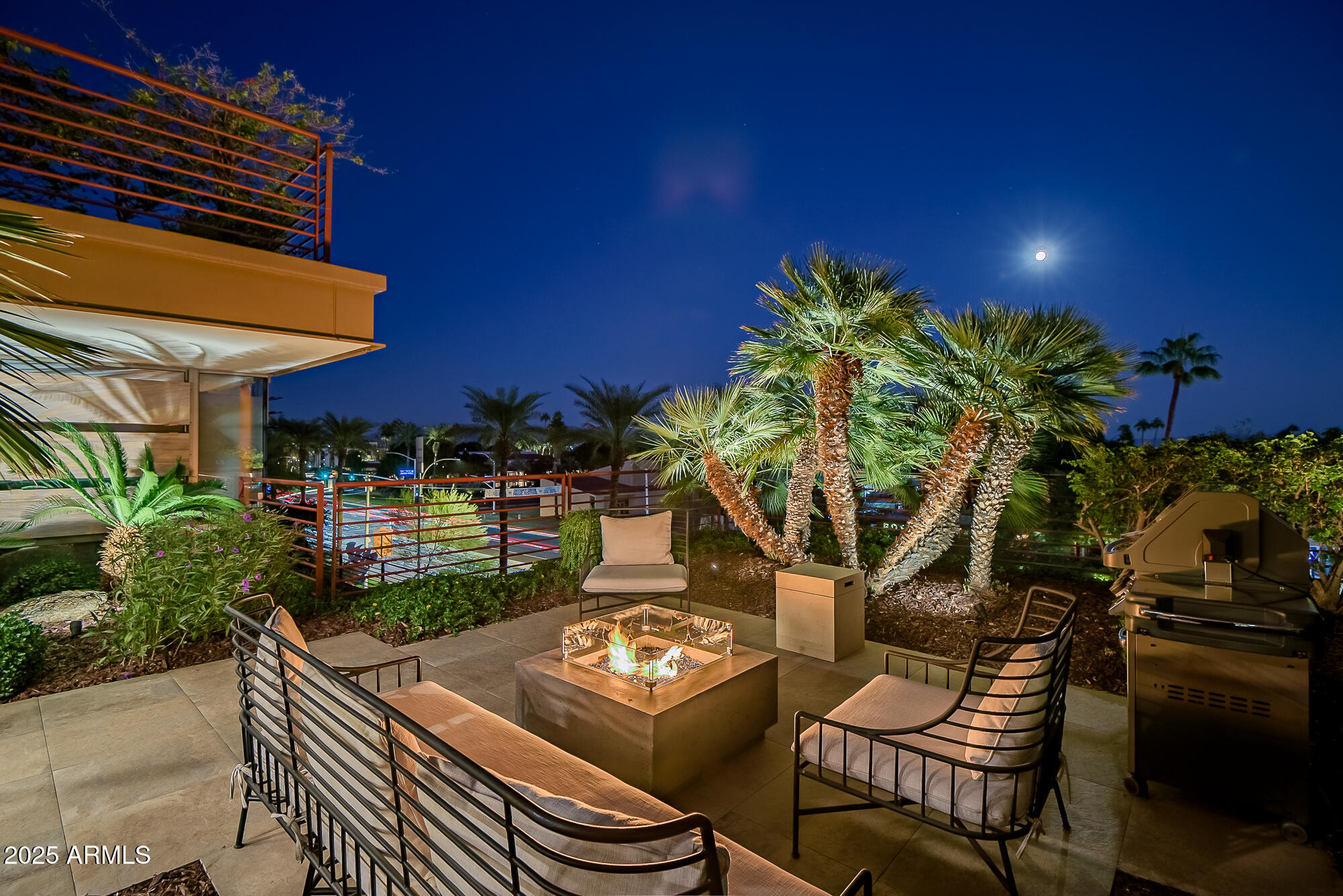 7167 E RANCHO VISTA Drive, 4007