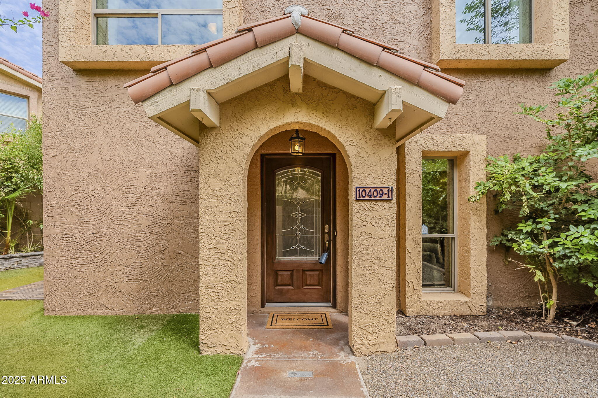 10409 N 10TH Street, 1