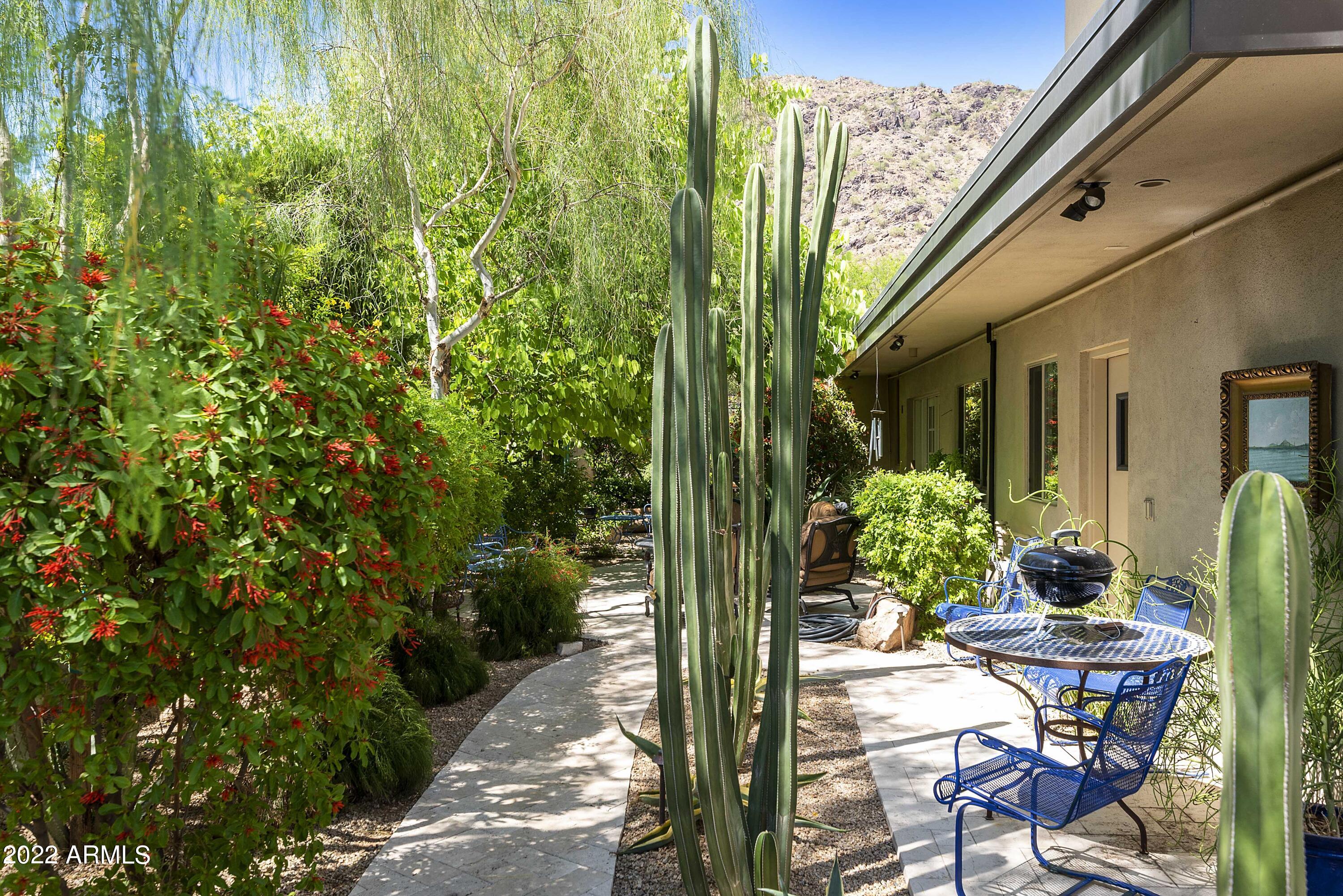 5434 E LINCOLN Drive, 72