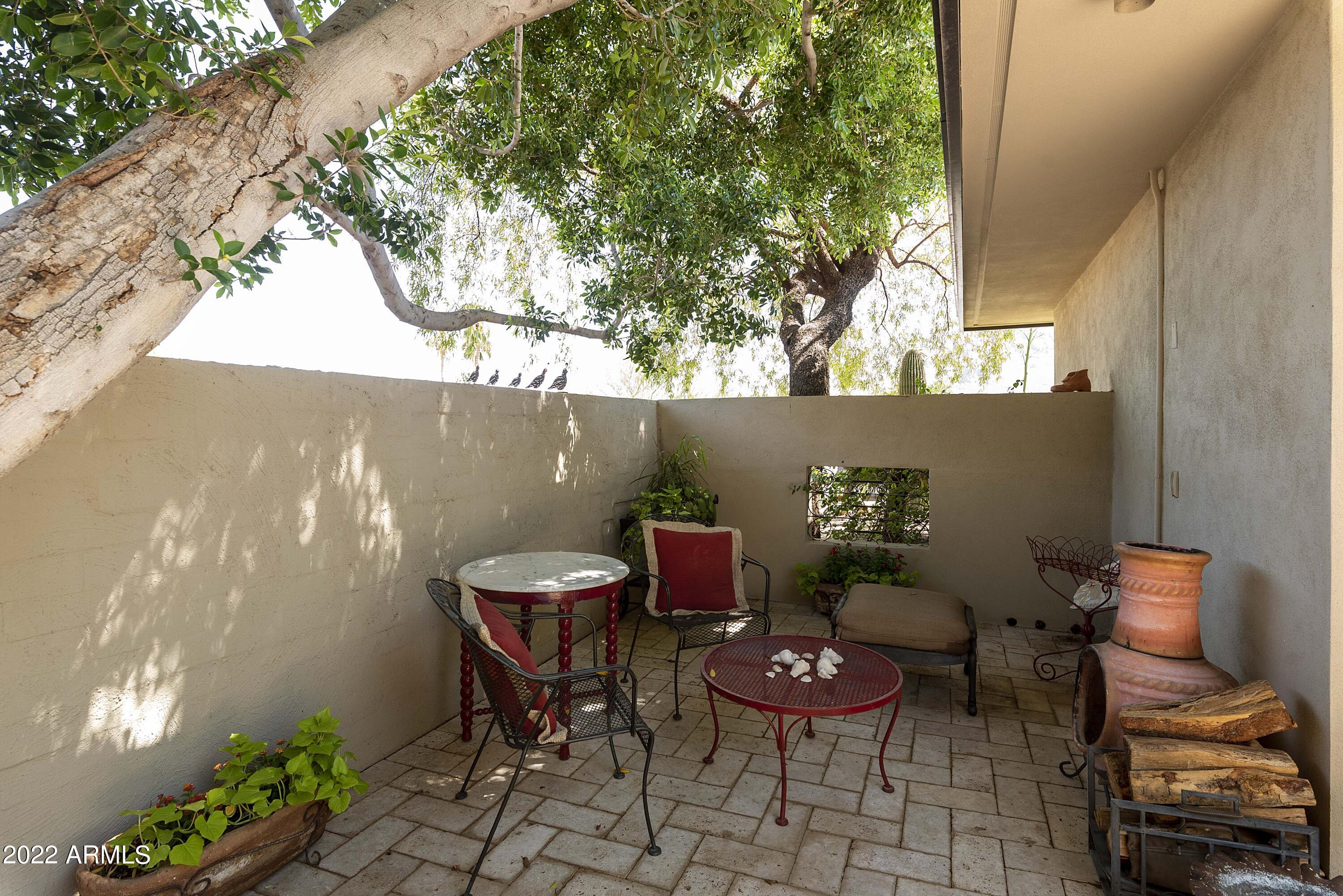 5434 E LINCOLN Drive, 72