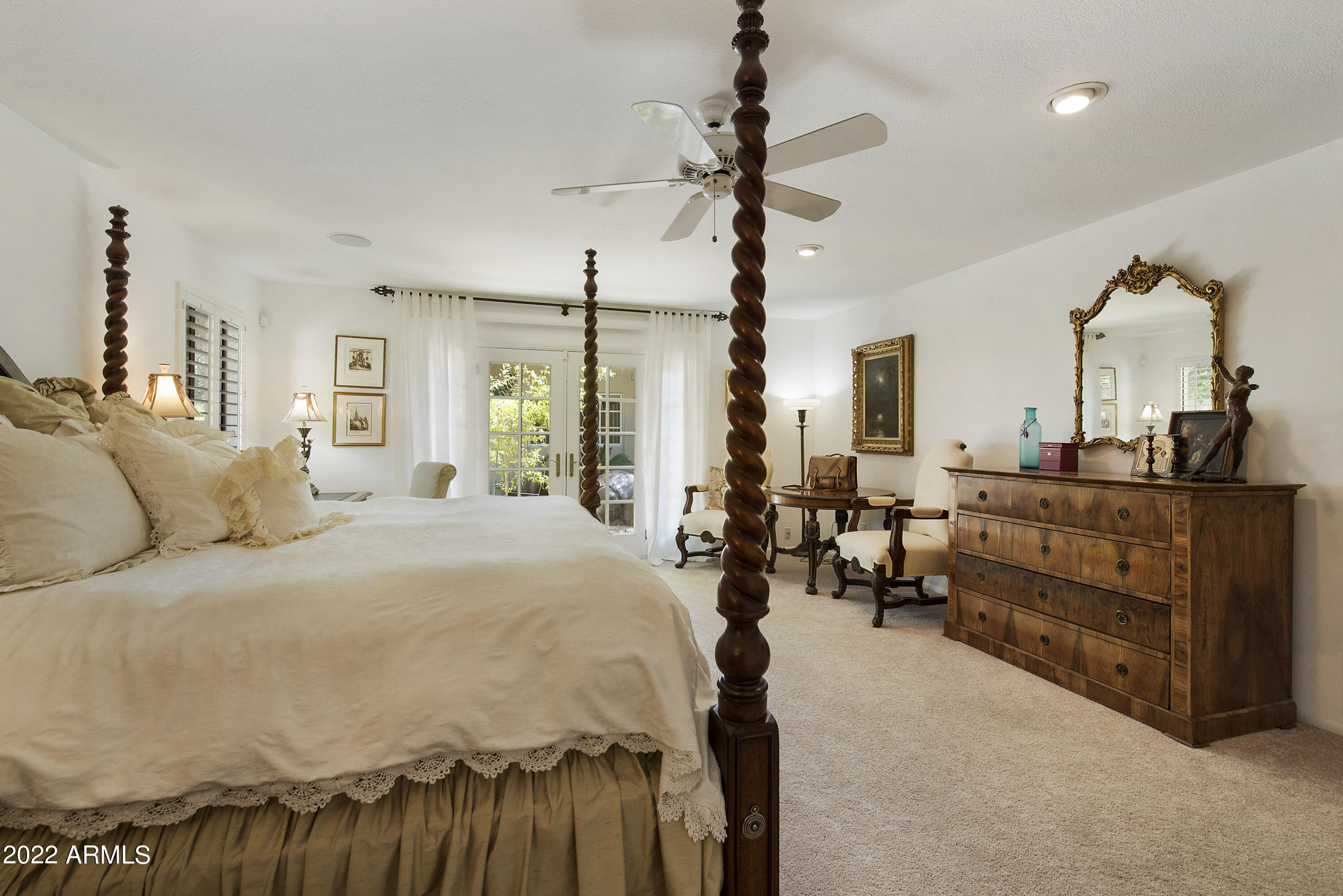 5434 E LINCOLN Drive, 72