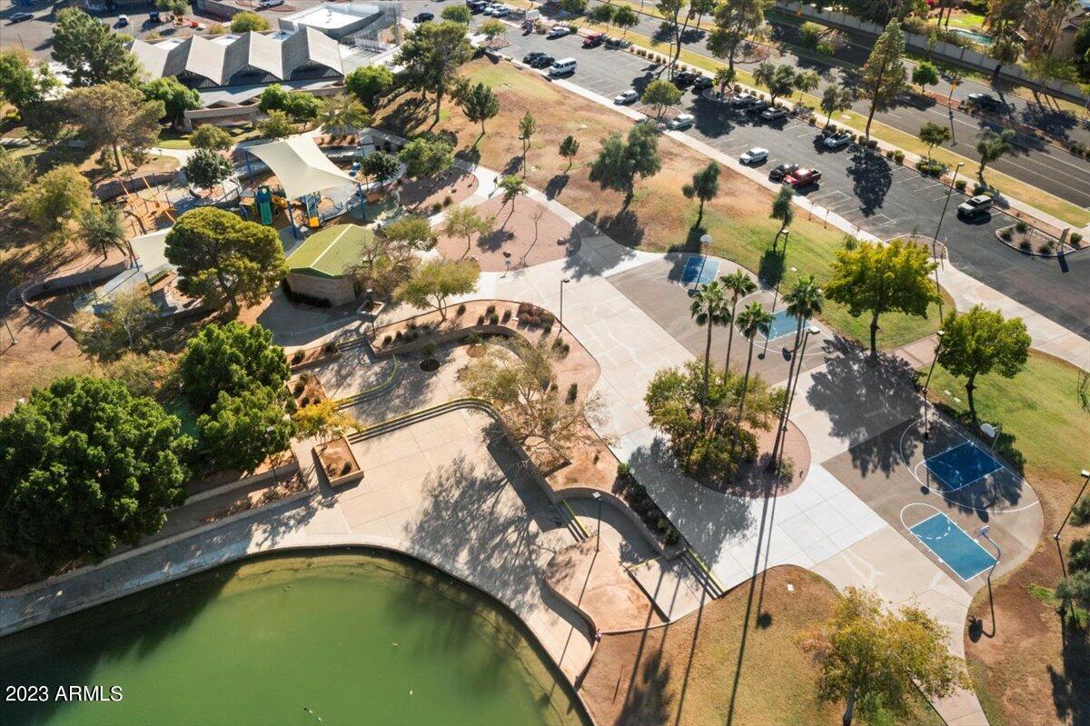 2524 S EL PARADISO, 50