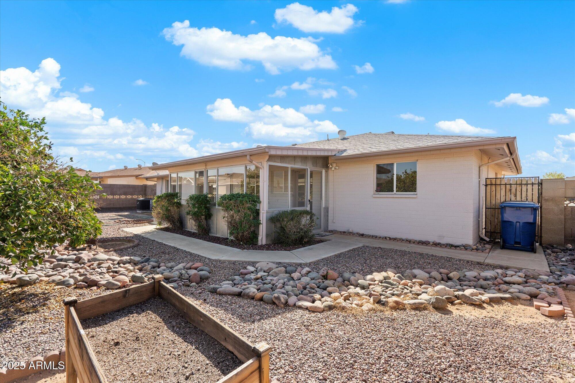 4530 E EMELITA Avenue