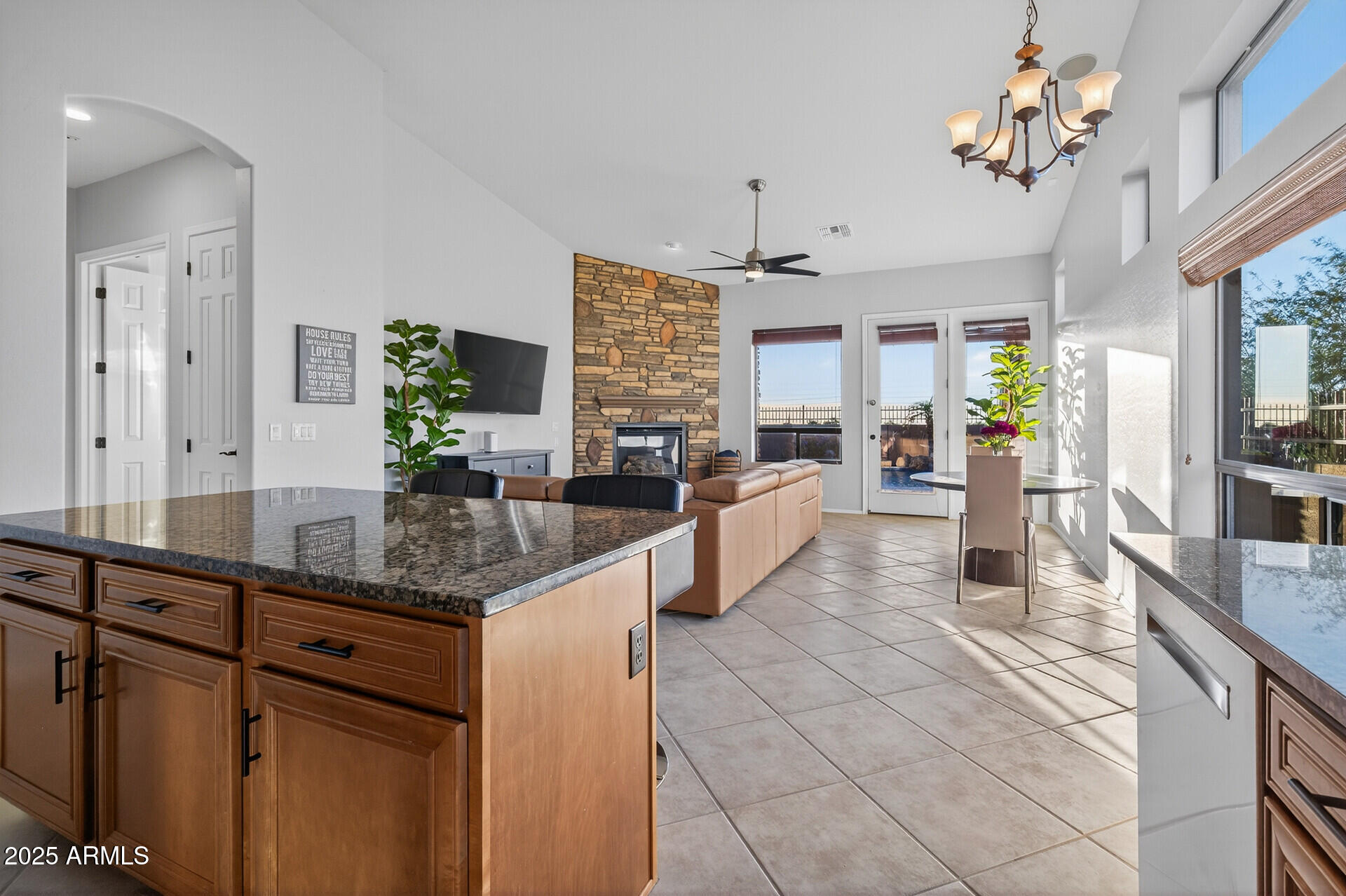 3558 N SONORAN Hills