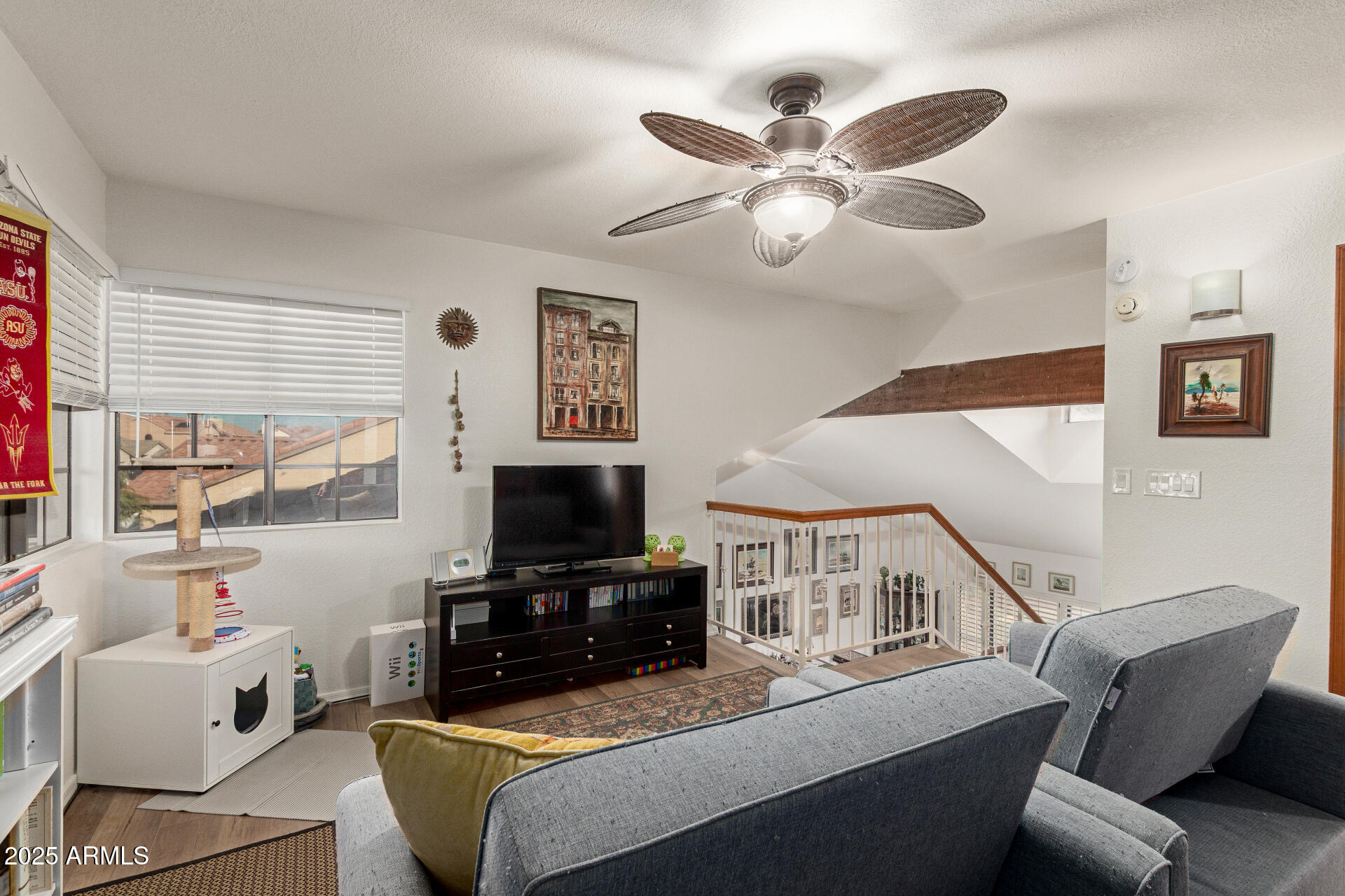 6231 W GRANDVIEW Road