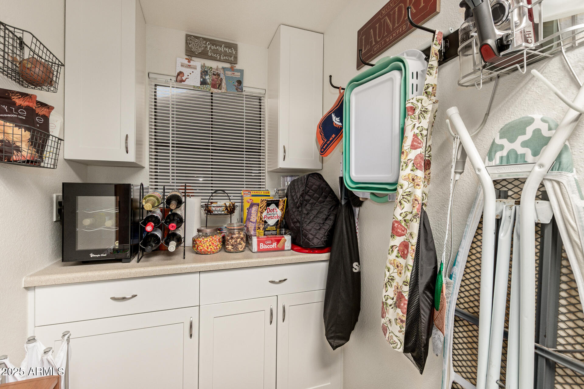 6231 W GRANDVIEW Road