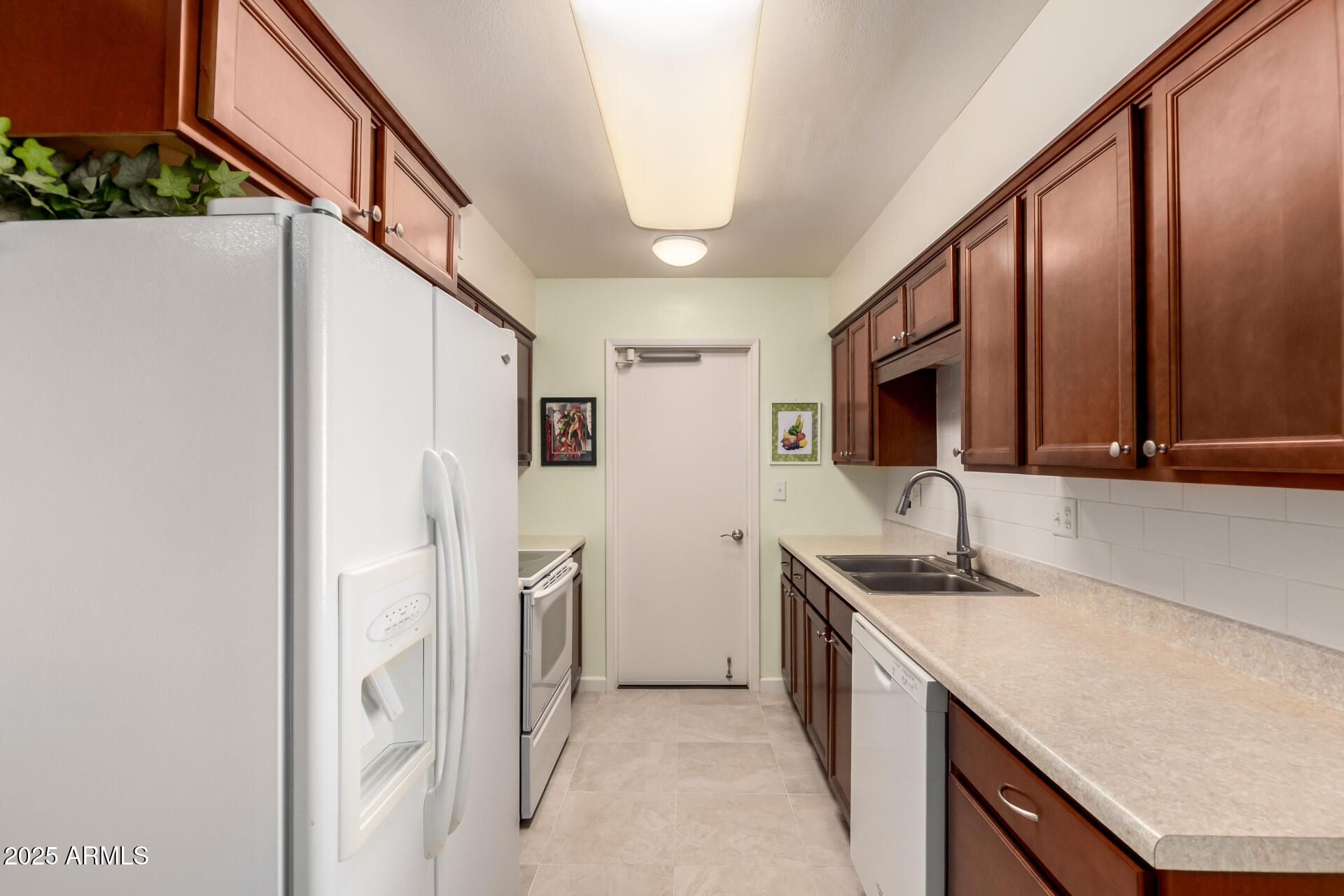 13412 W DESERT GLEN Drive