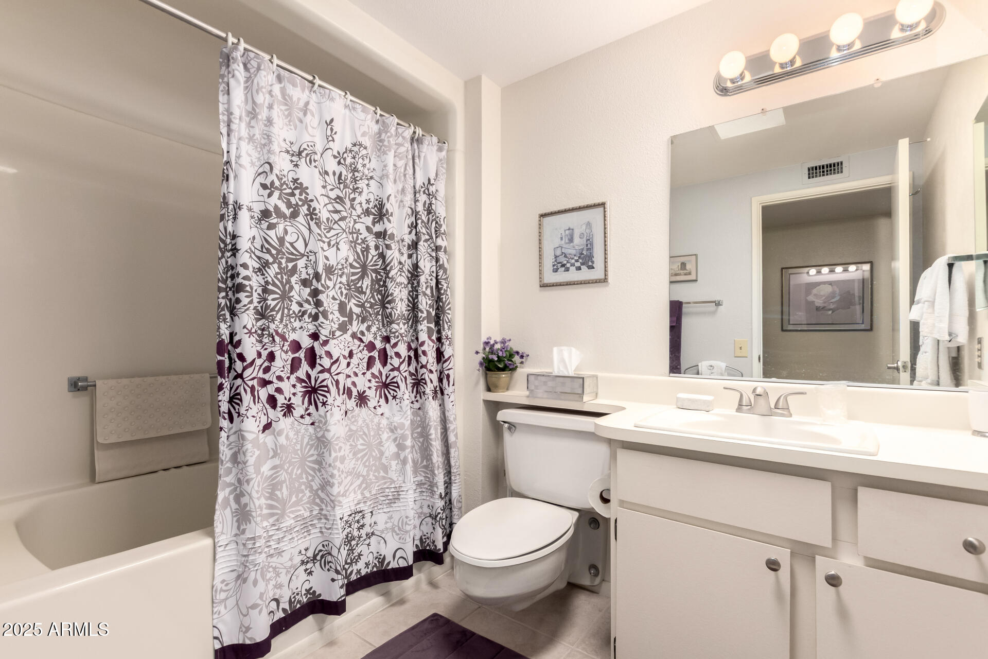 13412 W DESERT GLEN Drive