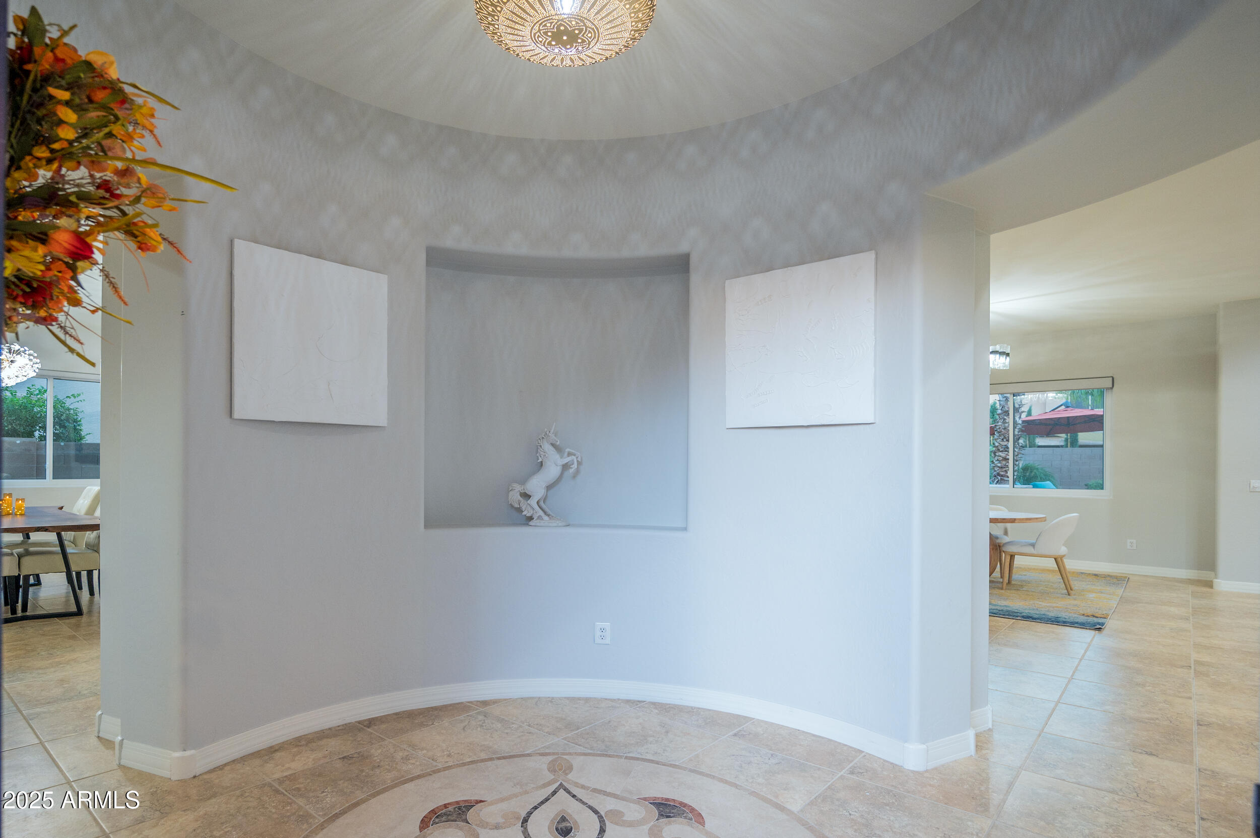 6311 S Roanoke Street