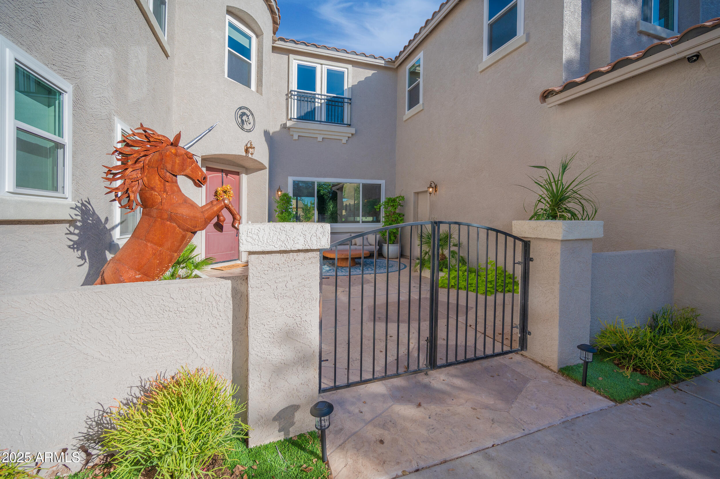 6311 S Roanoke Street