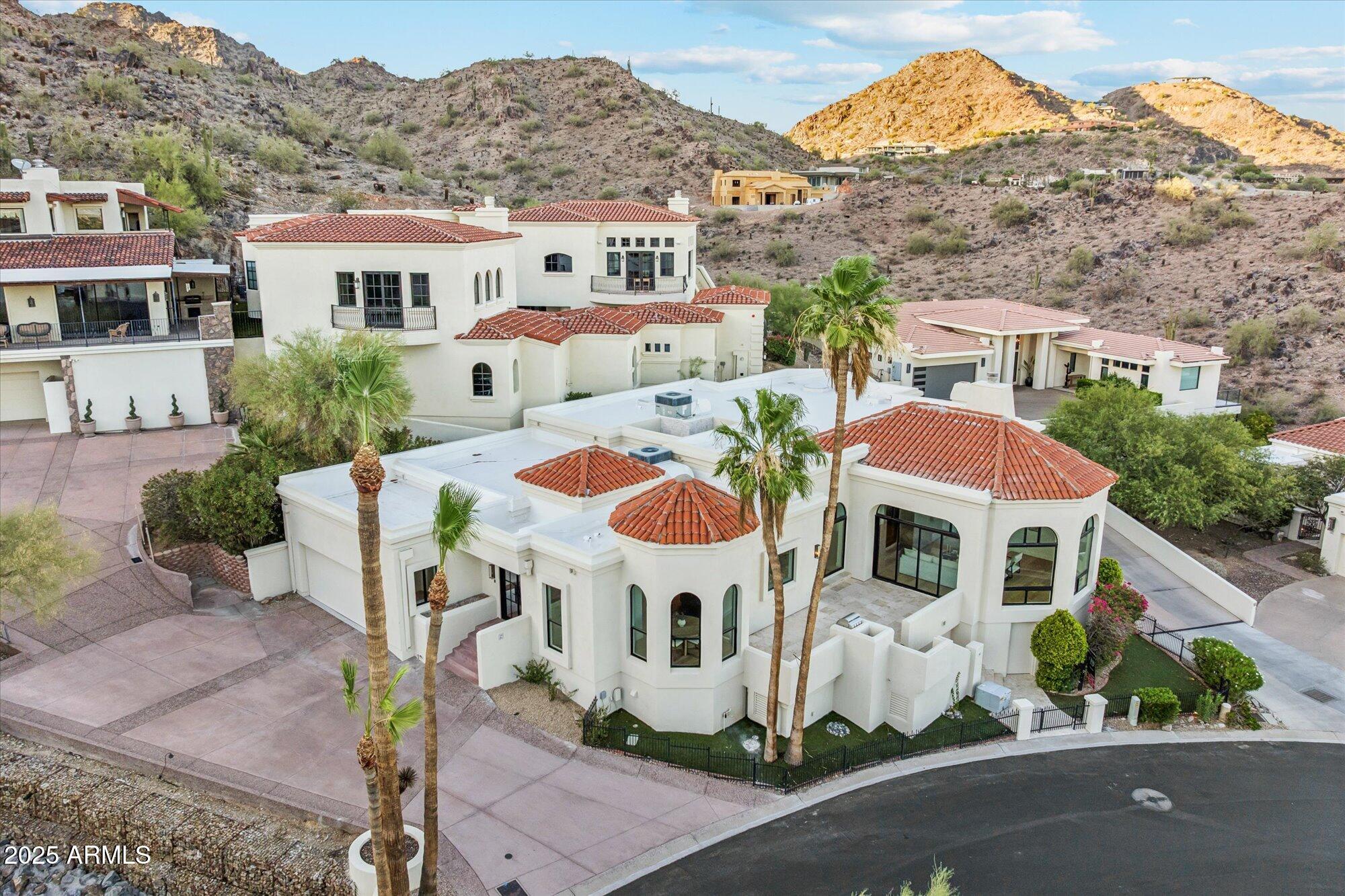 3800 E LINCOLN Drive, 54