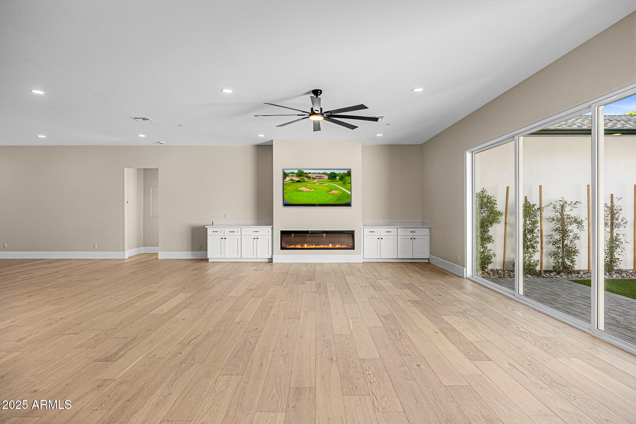 3808 E PICCADILLY Road