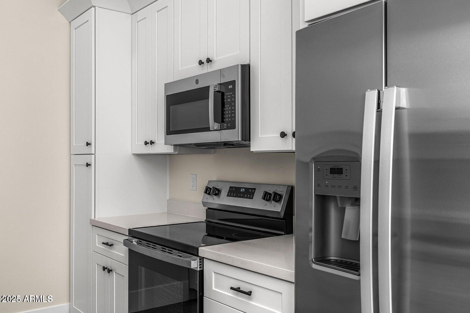 3808 E PICCADILLY Road