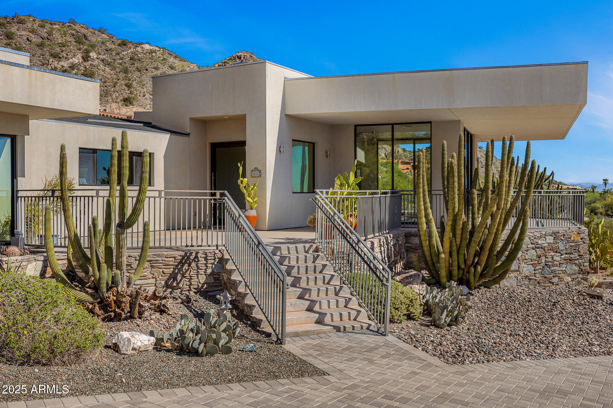 5826 E INDIAN BEND Road