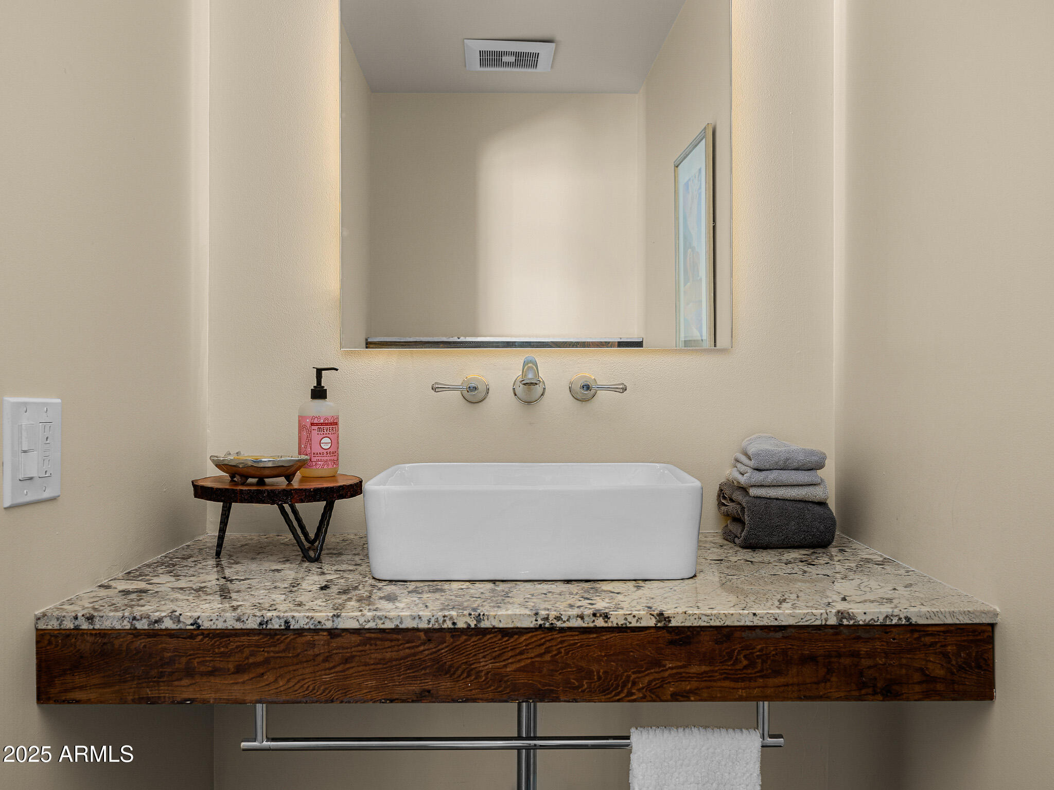 5826 E INDIAN BEND Road