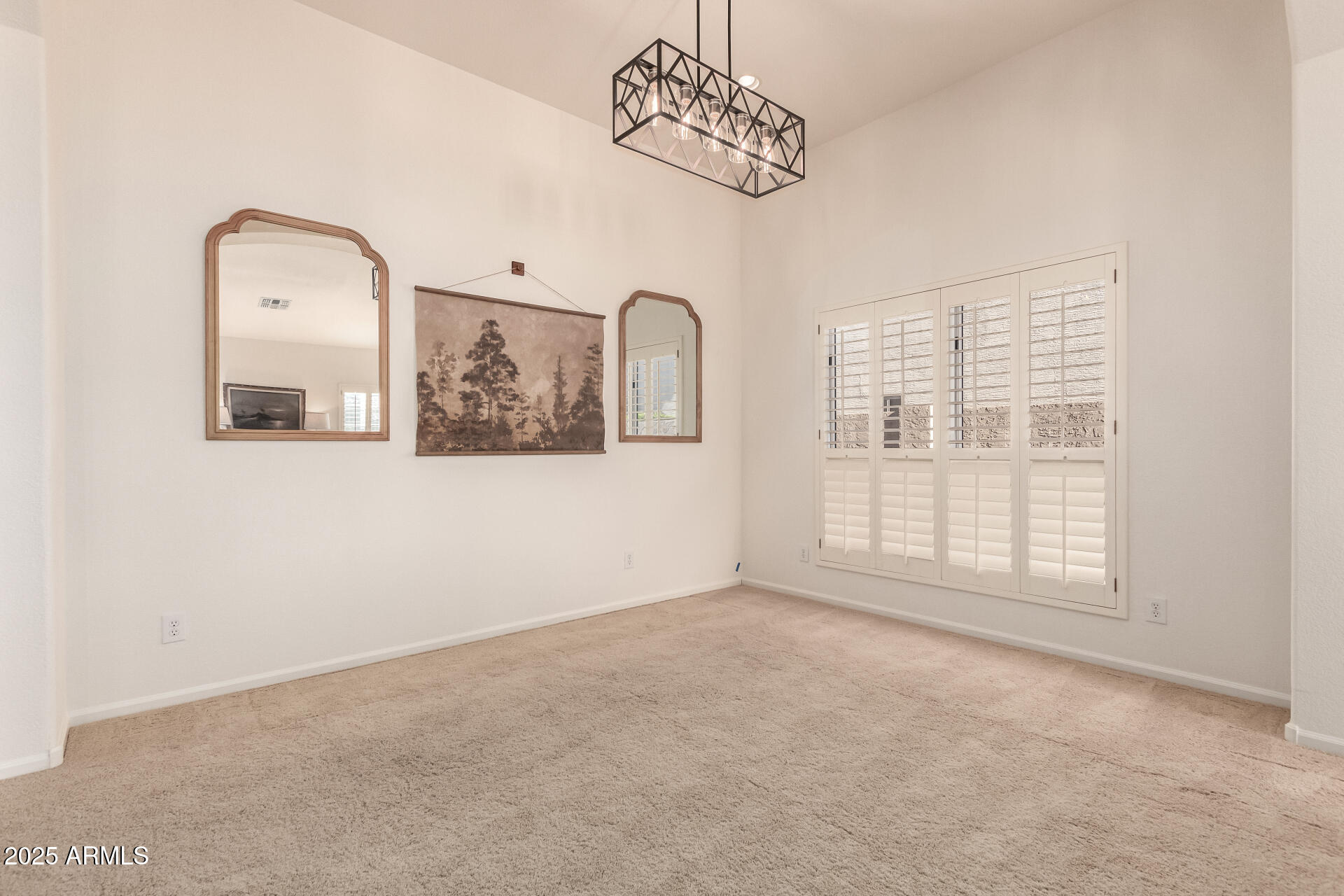 9312 E ARROWVALE Drive