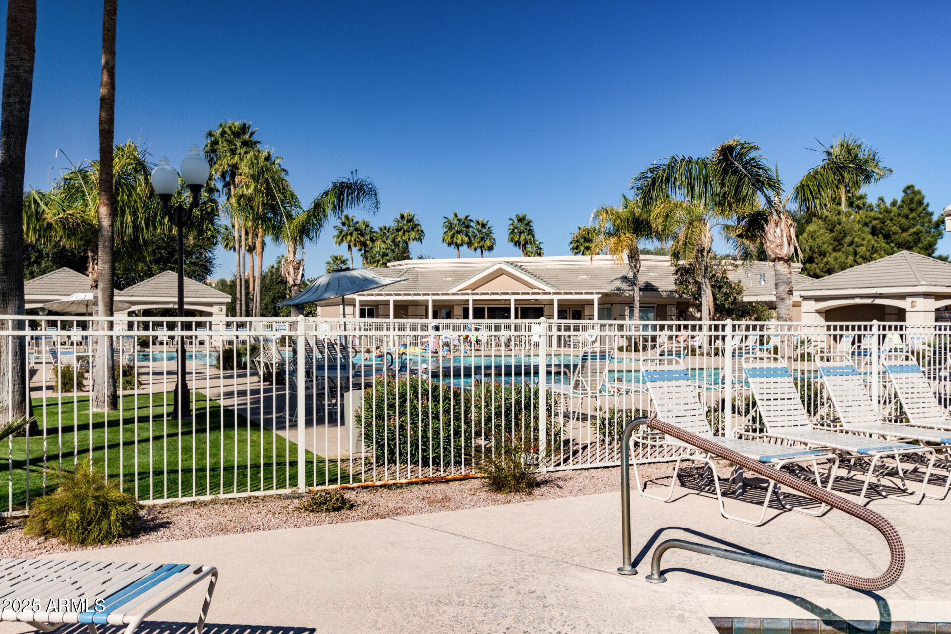 9312 E ARROWVALE Drive