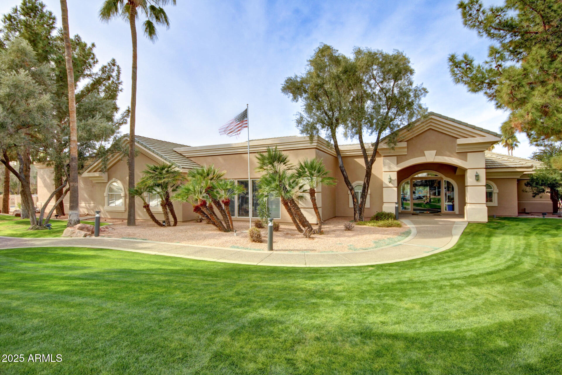 9312 E ARROWVALE Drive