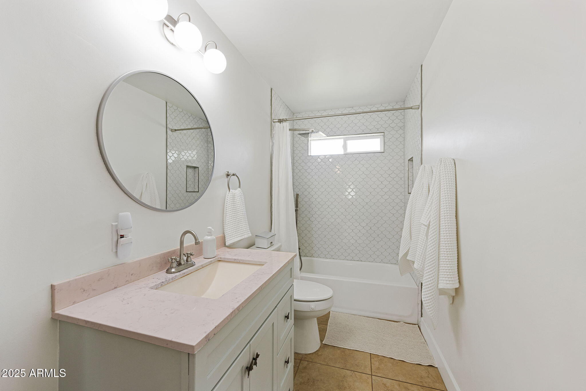 8655 E PALO VERDE Drive