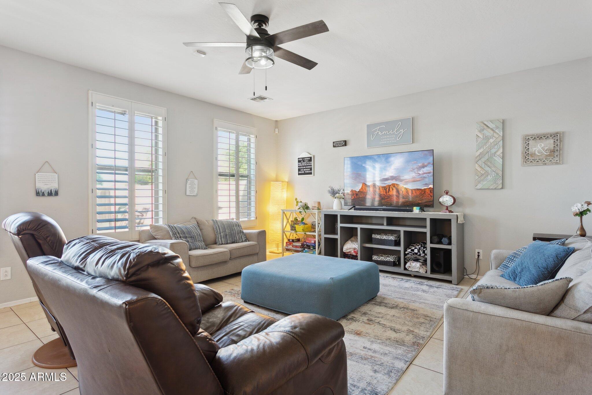 30522 N REBECCA Lane