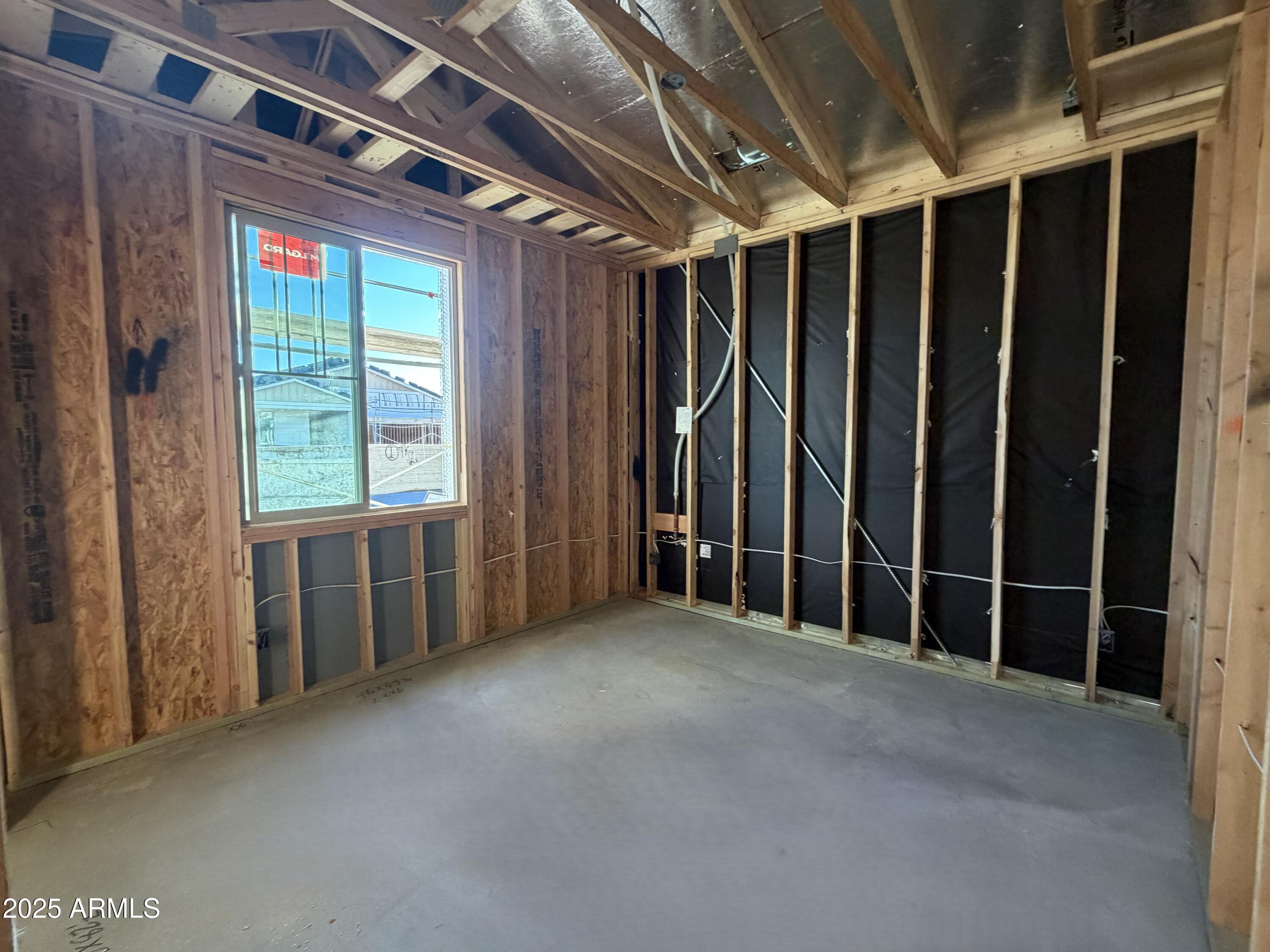 24200 W BOWKER Street