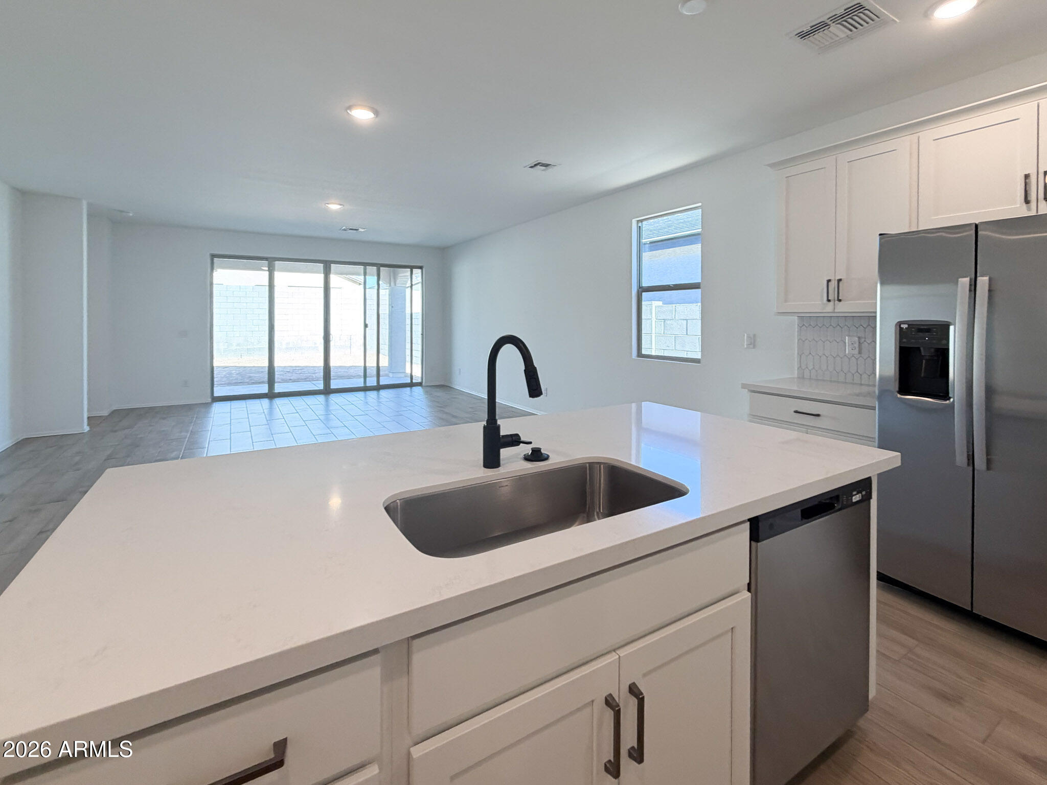 24200 W BOWKER Street