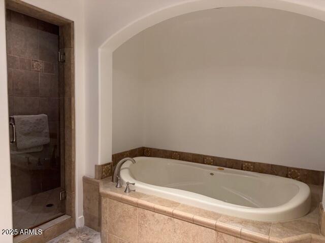 15802 N 71ST Street, 406