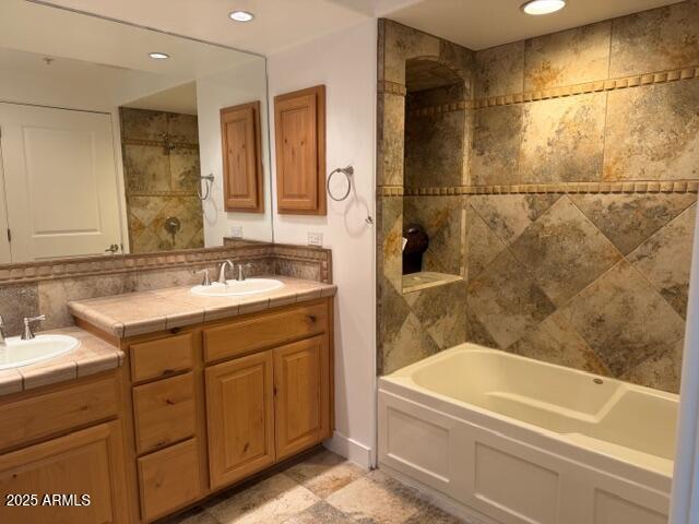 15802 N 71ST Street, 406