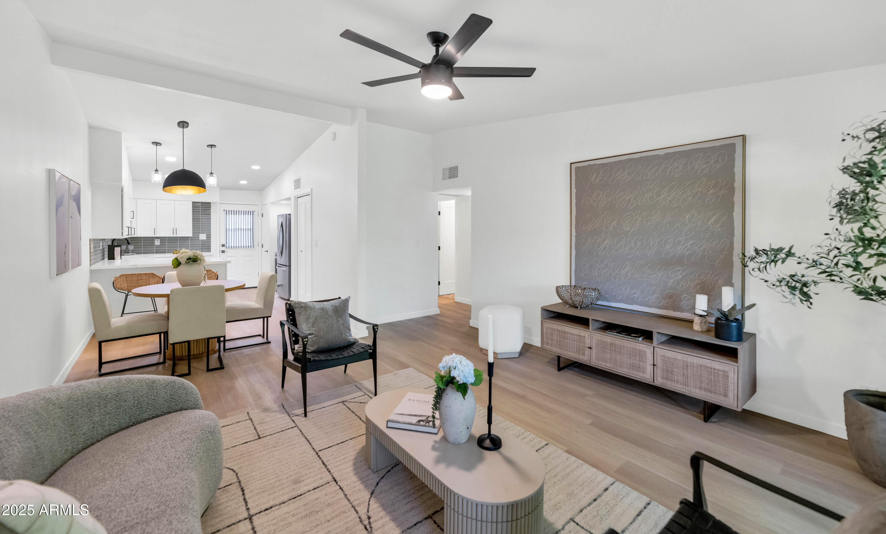 3505 E CAMPBELL Avenue, 7