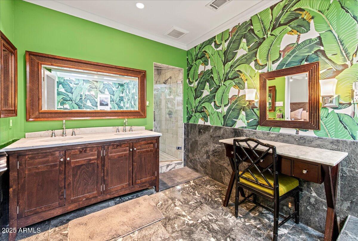 4721 E CALLE REDONDA