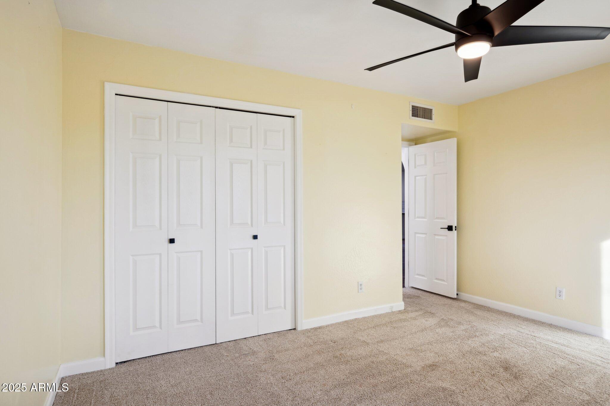 6548 E BARWICK Drive