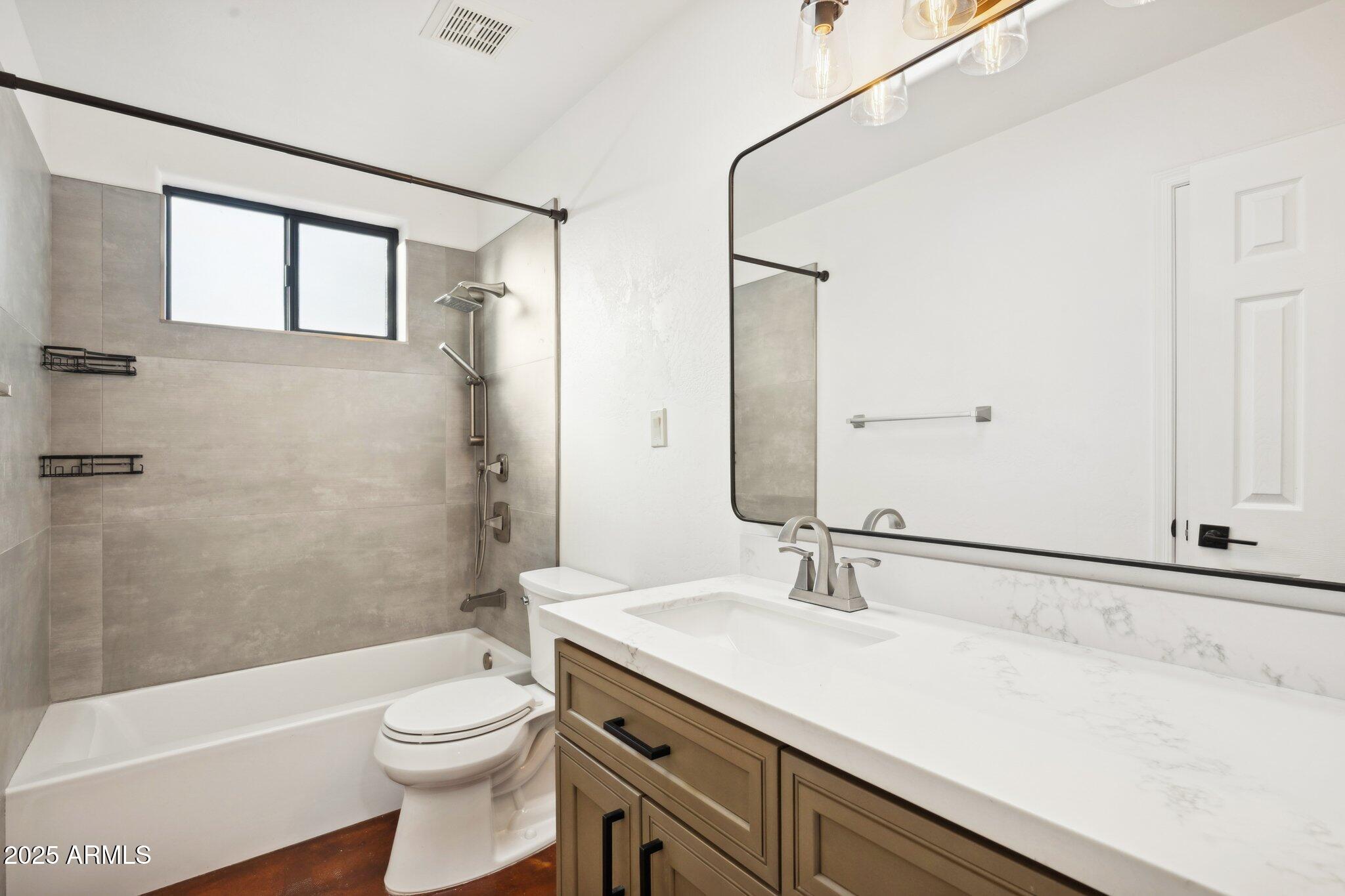 6548 E BARWICK Drive