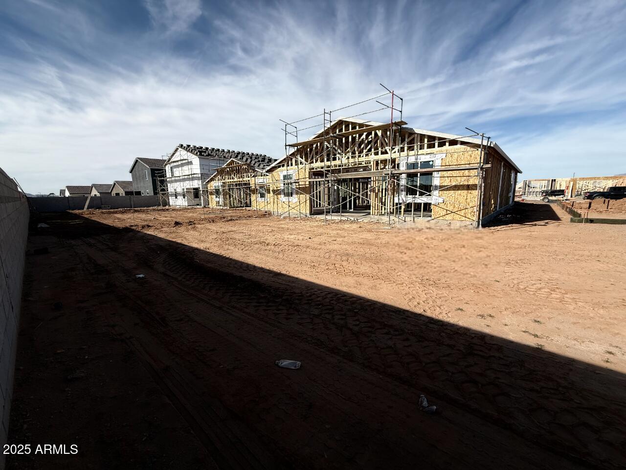 6559 E FIDDLENECK Way