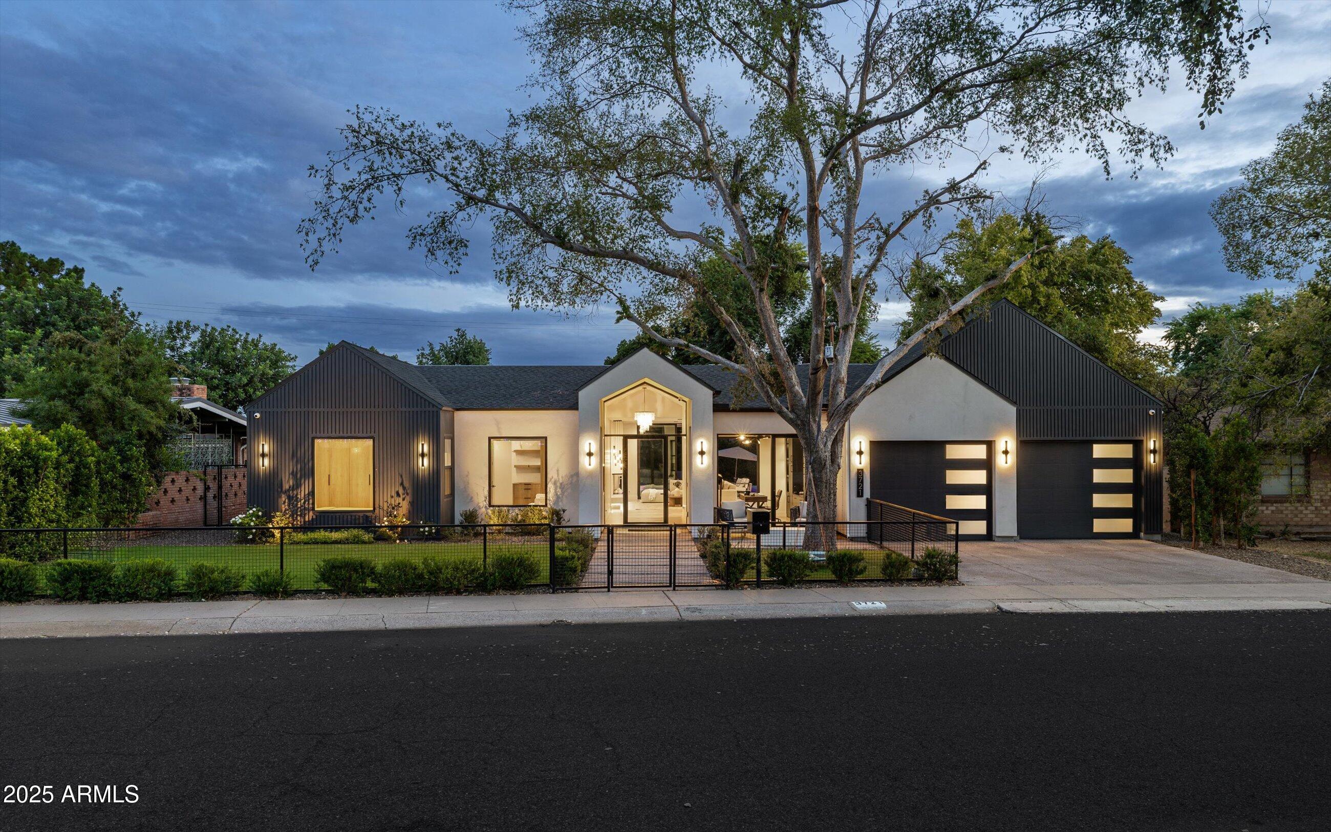 3721 E PICCADILLY Road