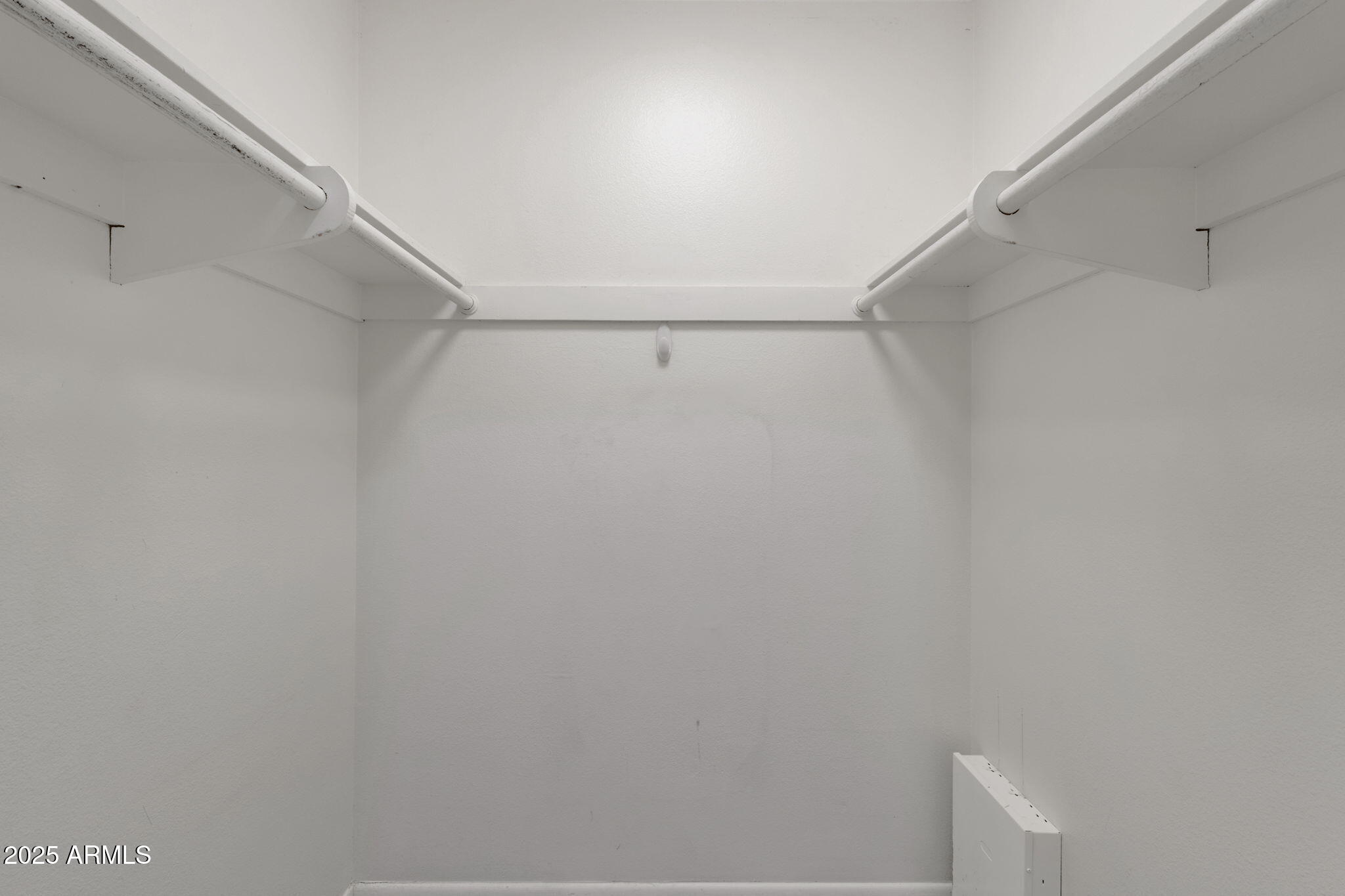 8430 E MONTEBELLO Avenue