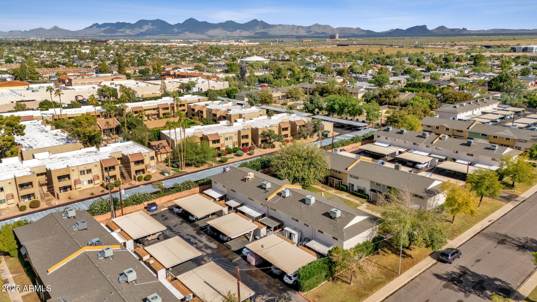 8430 E MONTEBELLO Avenue